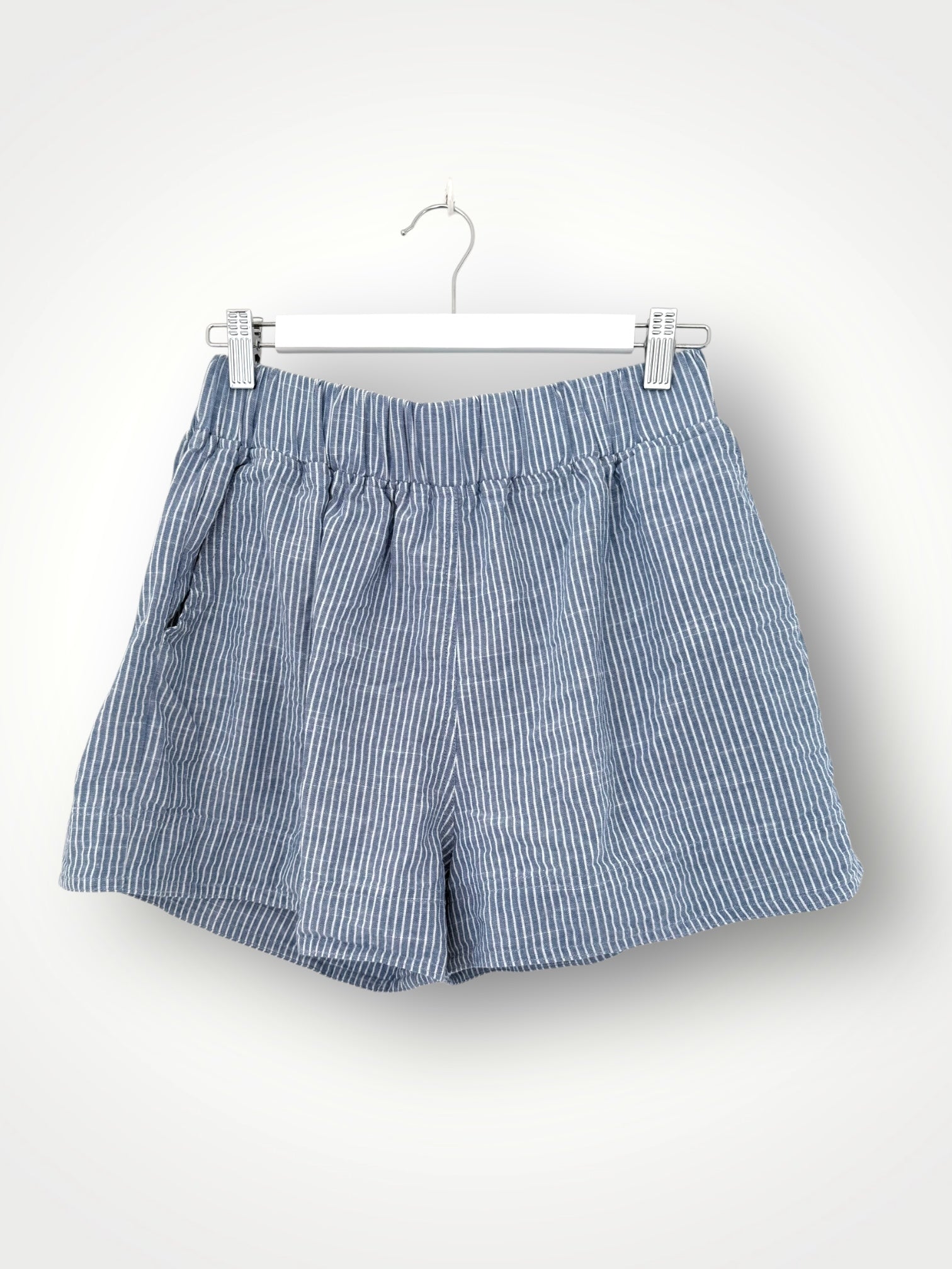 abbey short - denim stripe Apparel