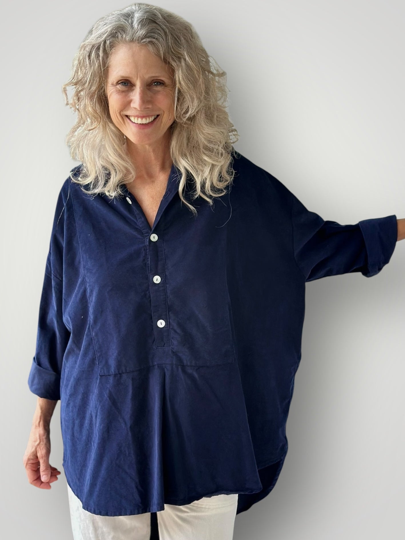 megan shirt-indigo cord Apparel