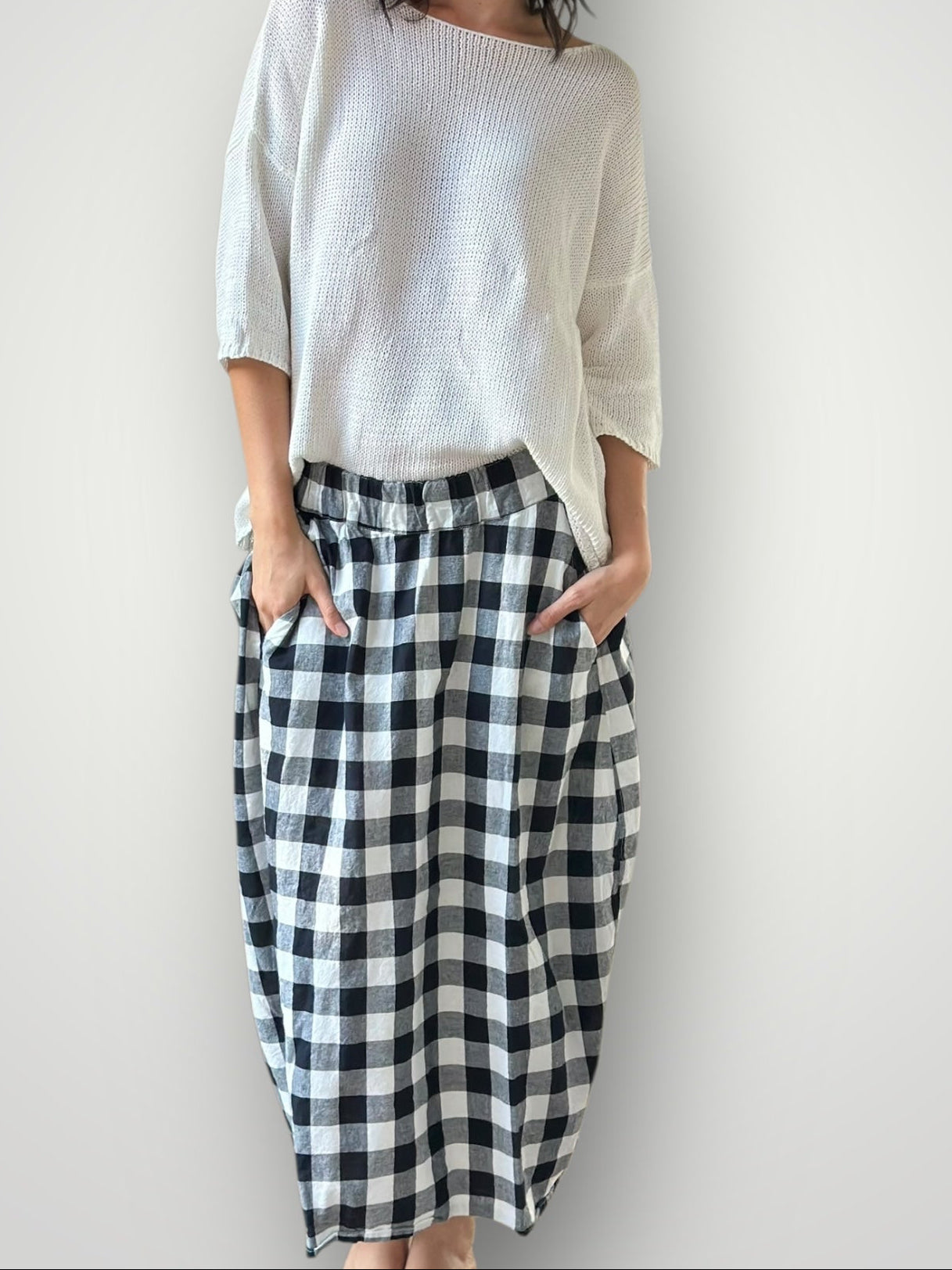 lana skirt - black check Apparel
