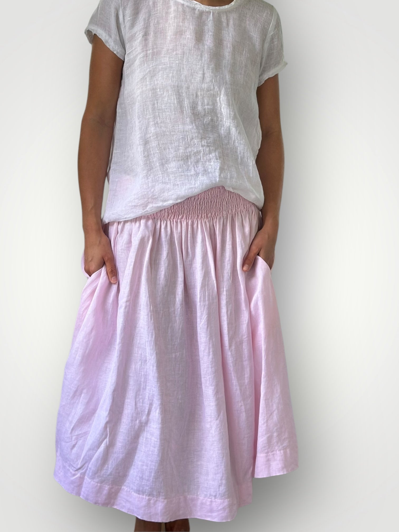 lola skirt - soft pink linen Apparel