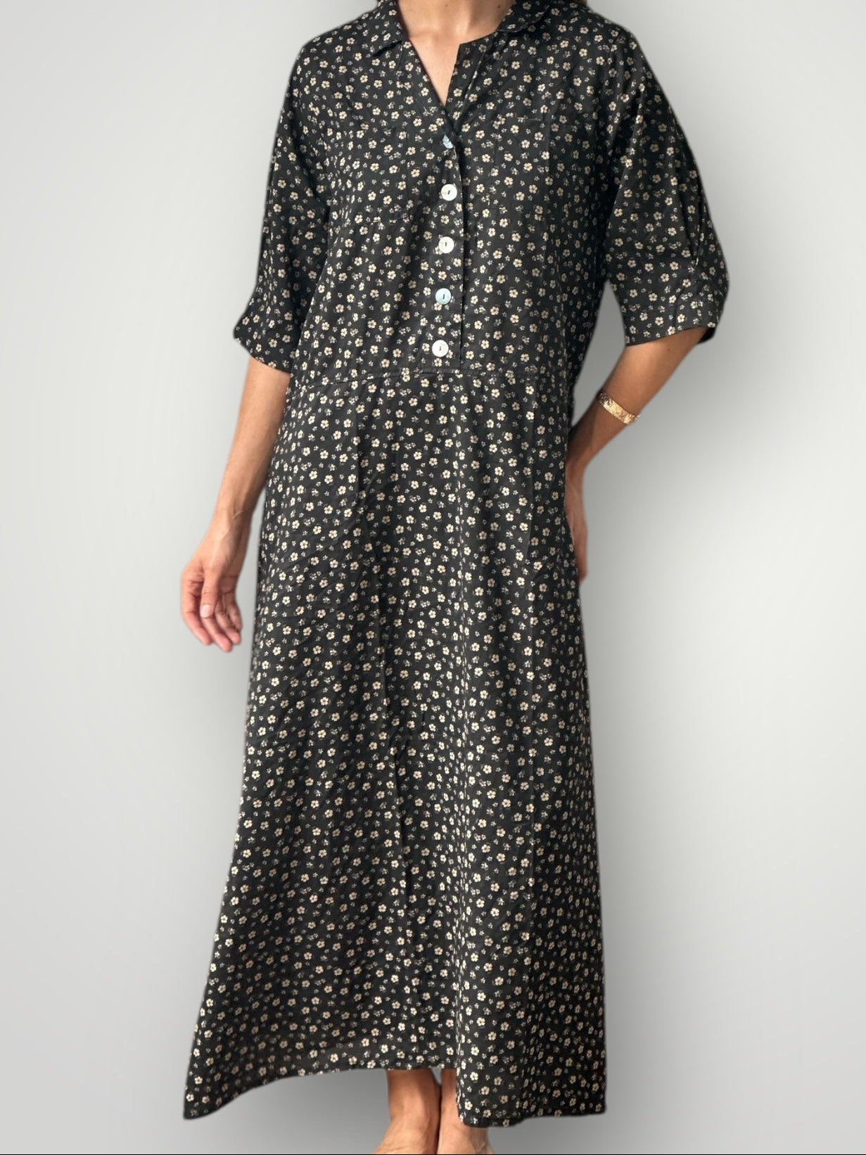 bridget dress -small charcoal flower cotton Apparel