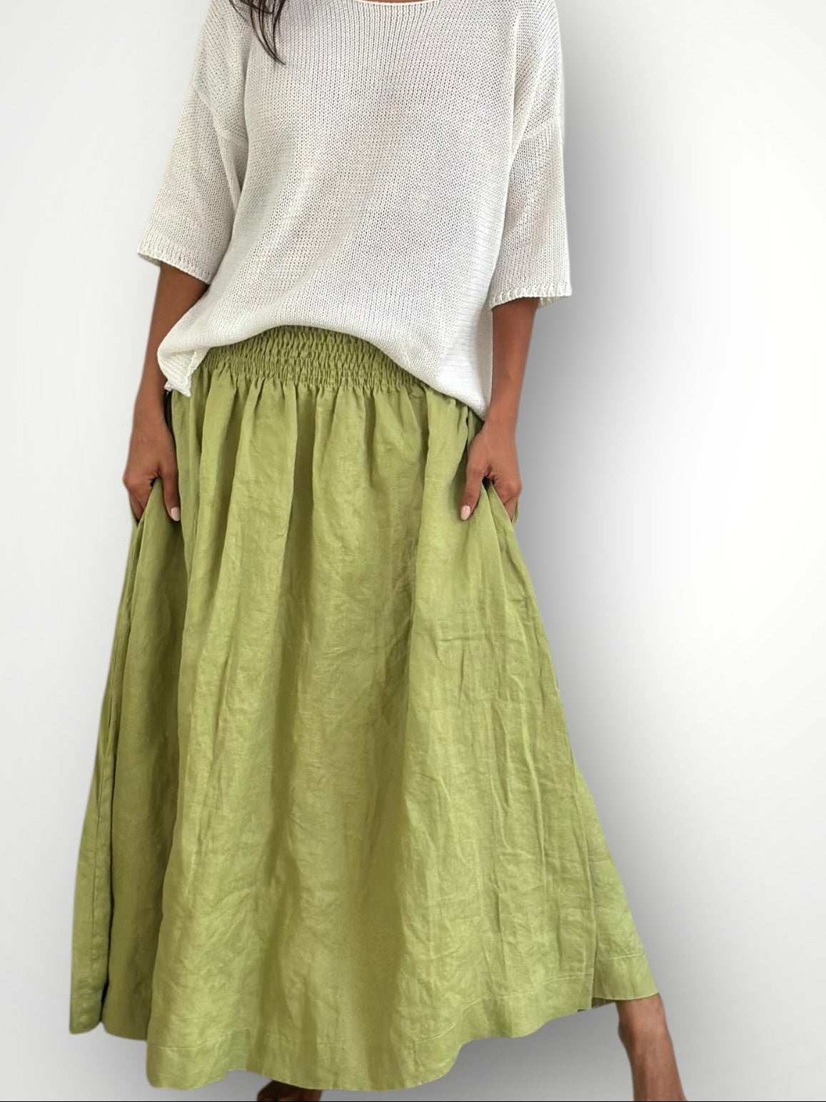 lulu skirt - avocado linen Apparel
