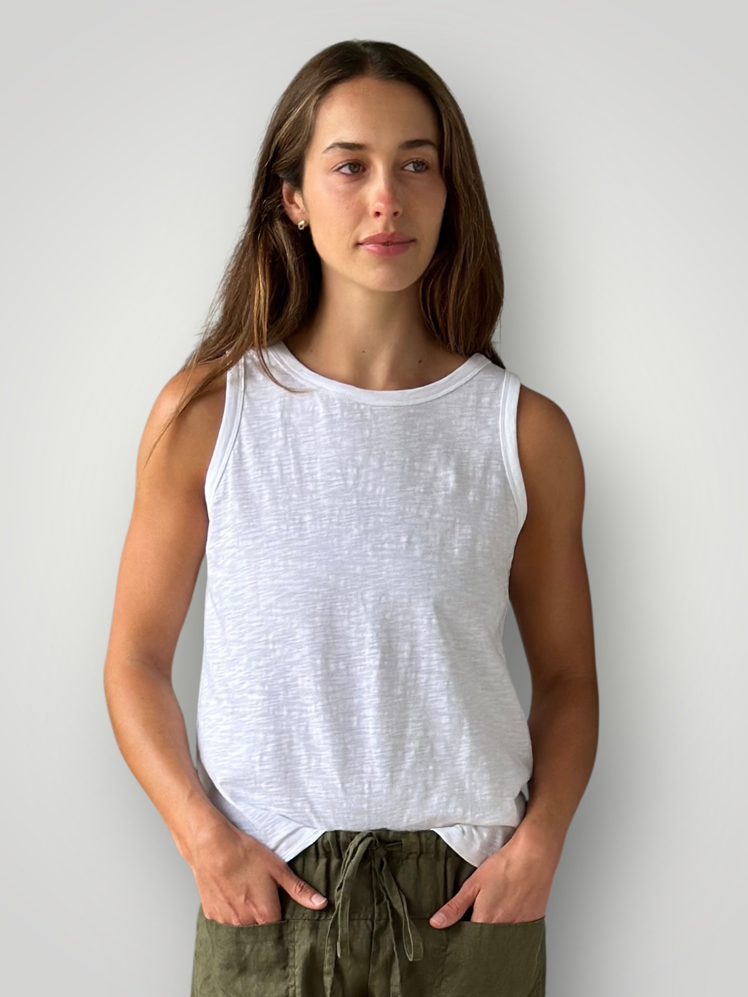 vera tank - white cotton Apparel