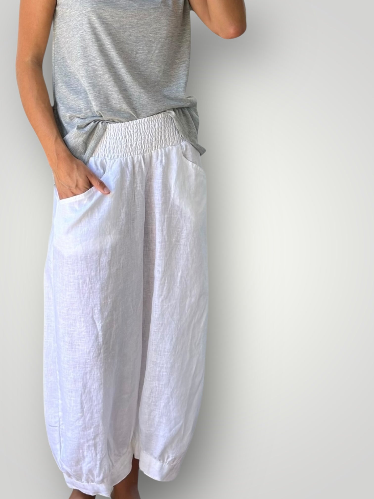 jackie pant-white linen Apparel