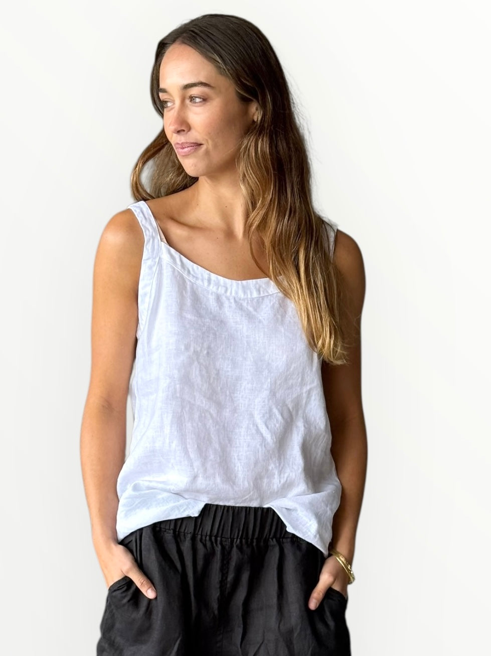 tilly tank - white linen Apparel