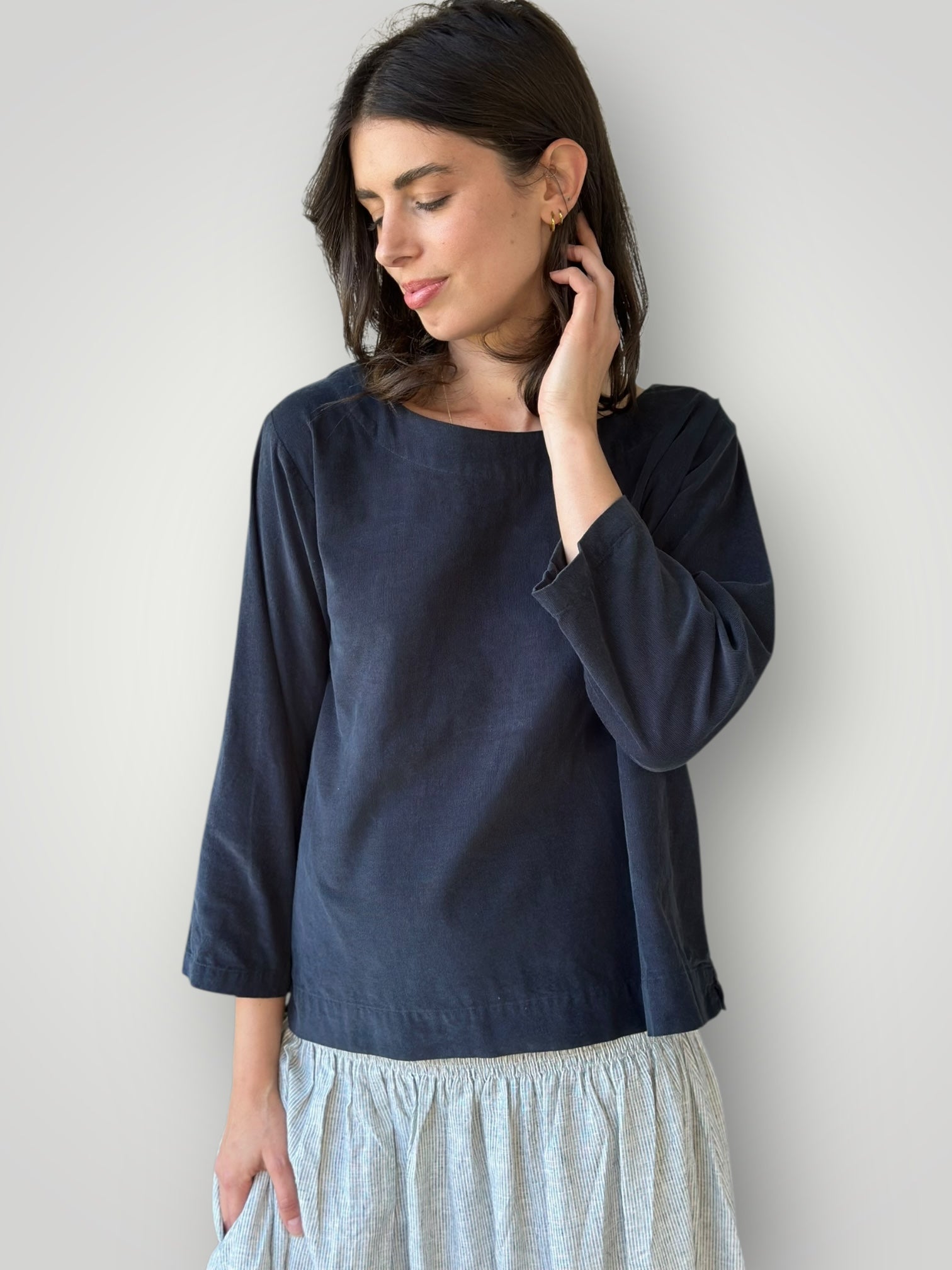 anya top - charcoal cord Apparel