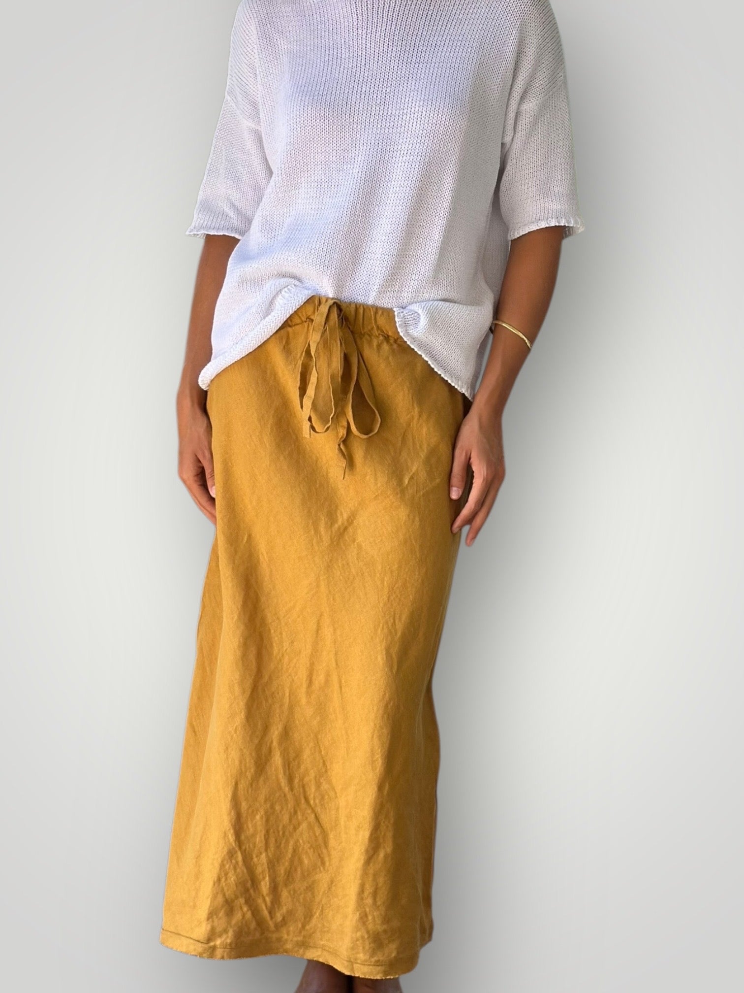 anthea skirt-turmeric linen Apparel