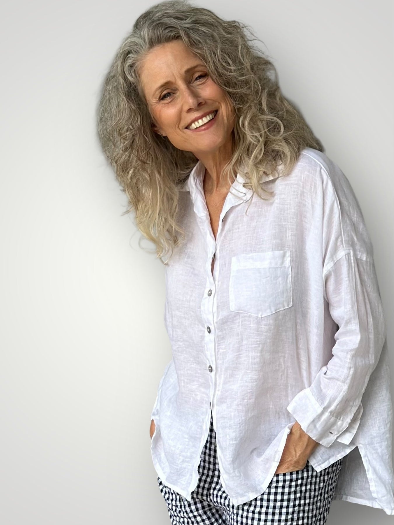 rosie shirt - white linen Apparel