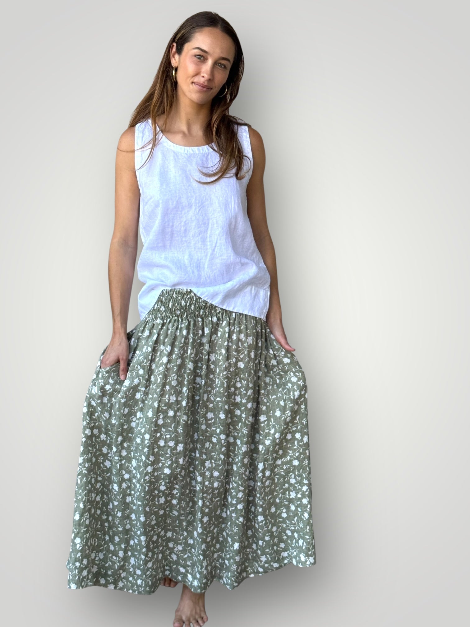lulu skirt - sage floral Apparel