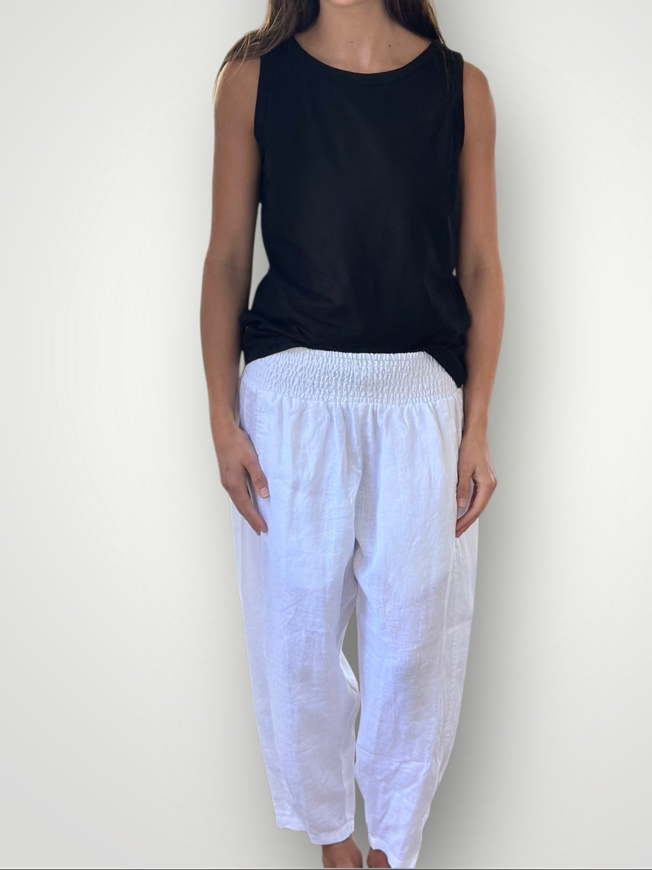 frankie pants-white linen Apparel