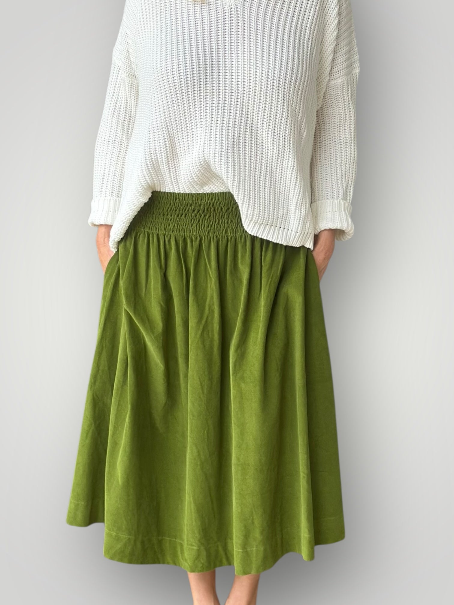 lola skirt - olive cord Apparel
