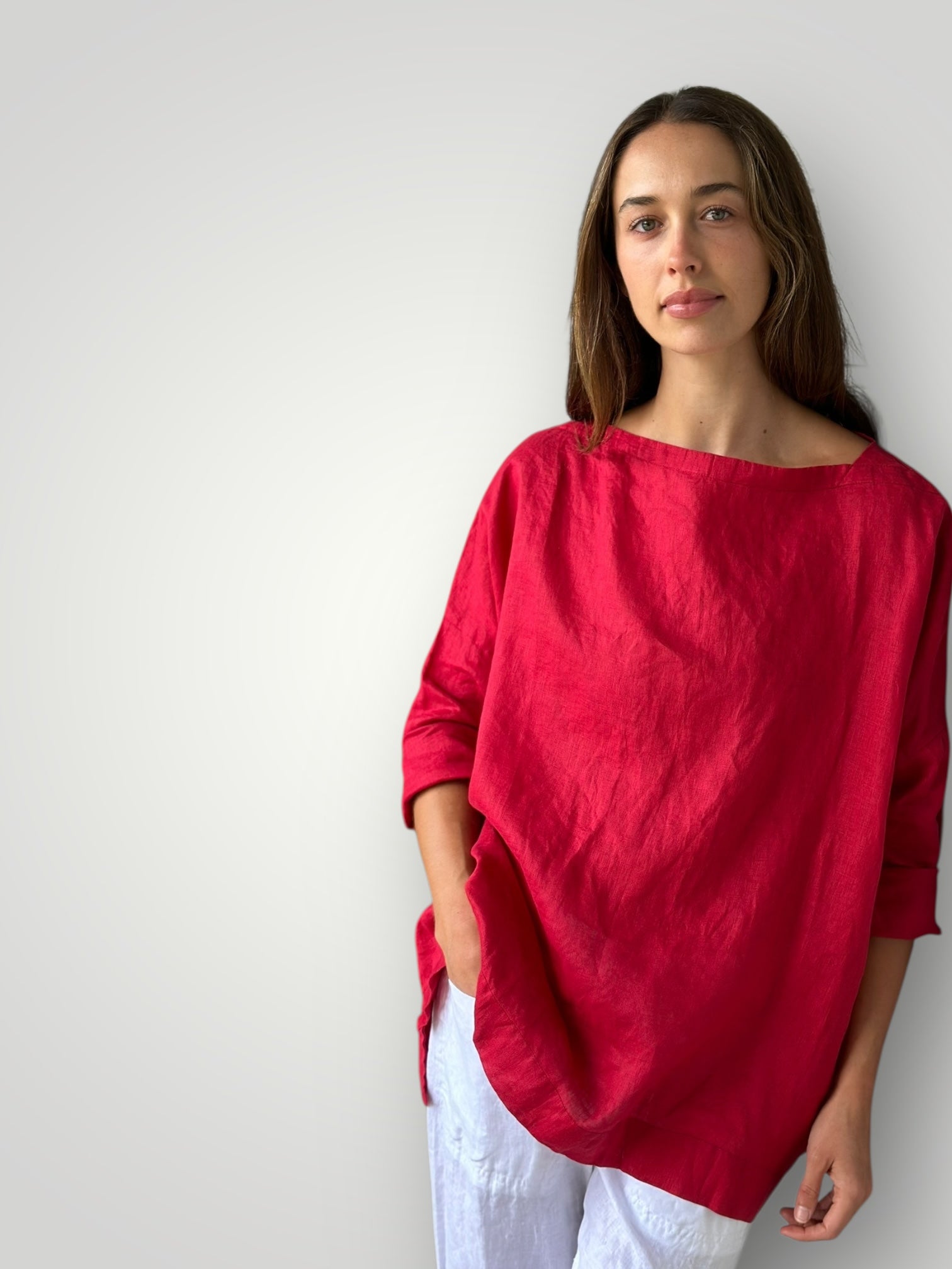 avril top - red linen Apparel