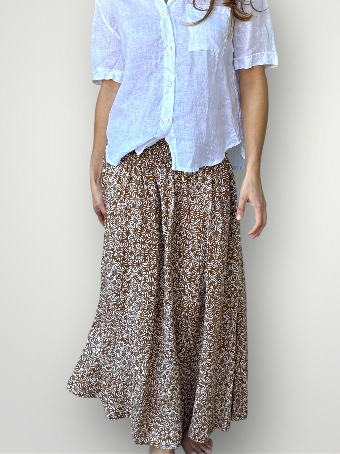 lulu skirt - caramel daisy linen Apparel