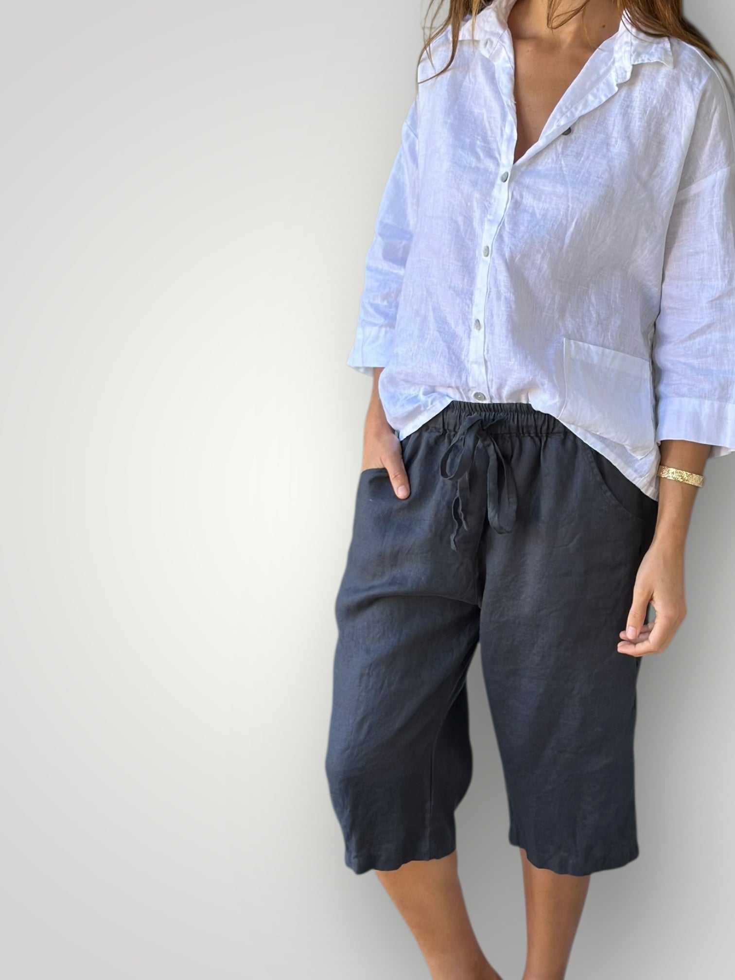 billy short-charcoal linen Apparel