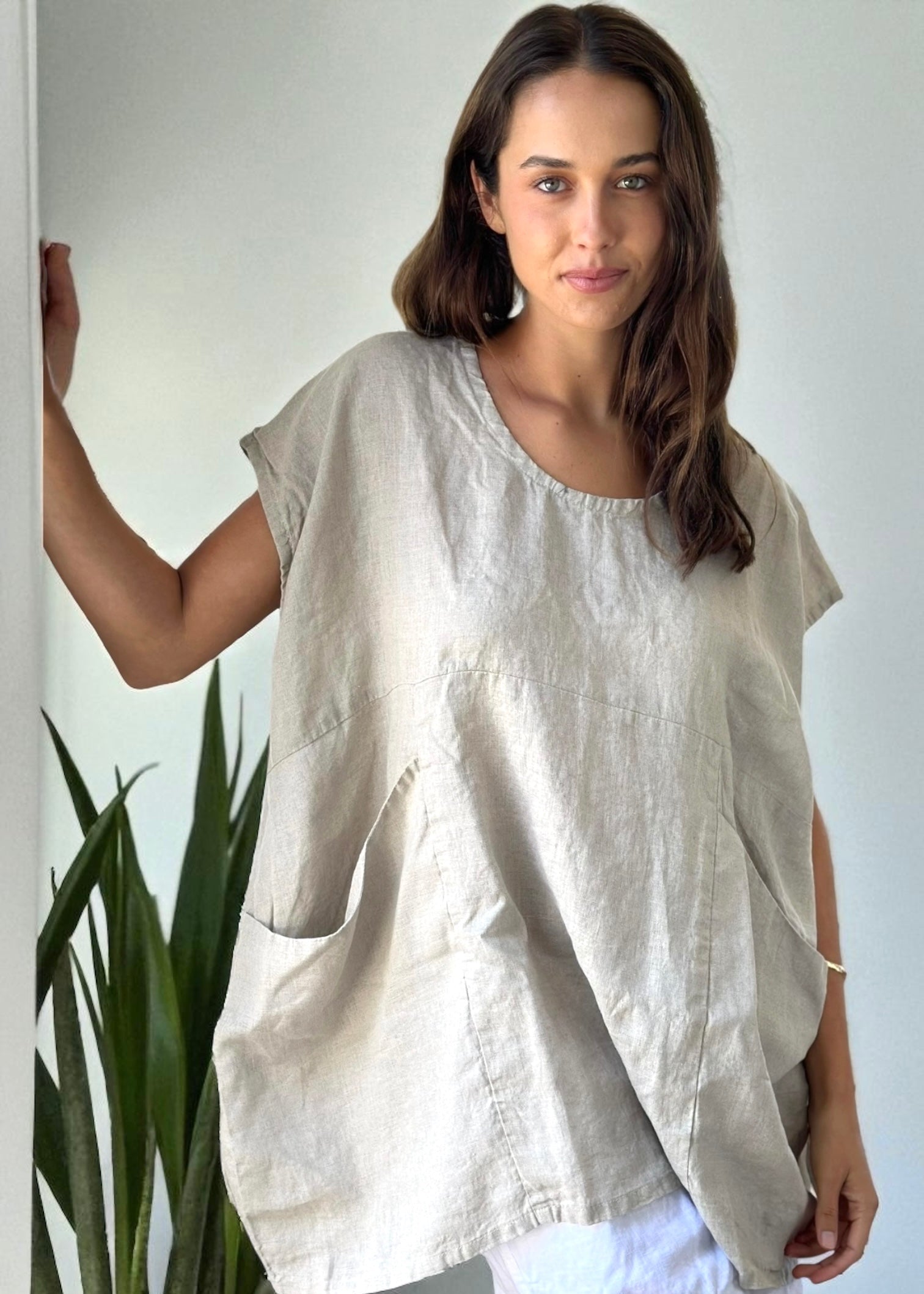 melrose top - natural linen Apparel