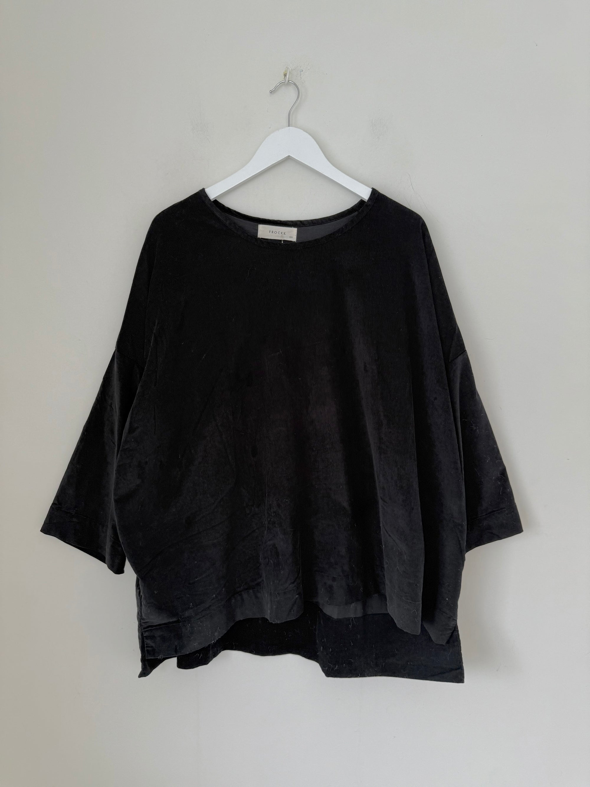 hunter top - black cord Apparel