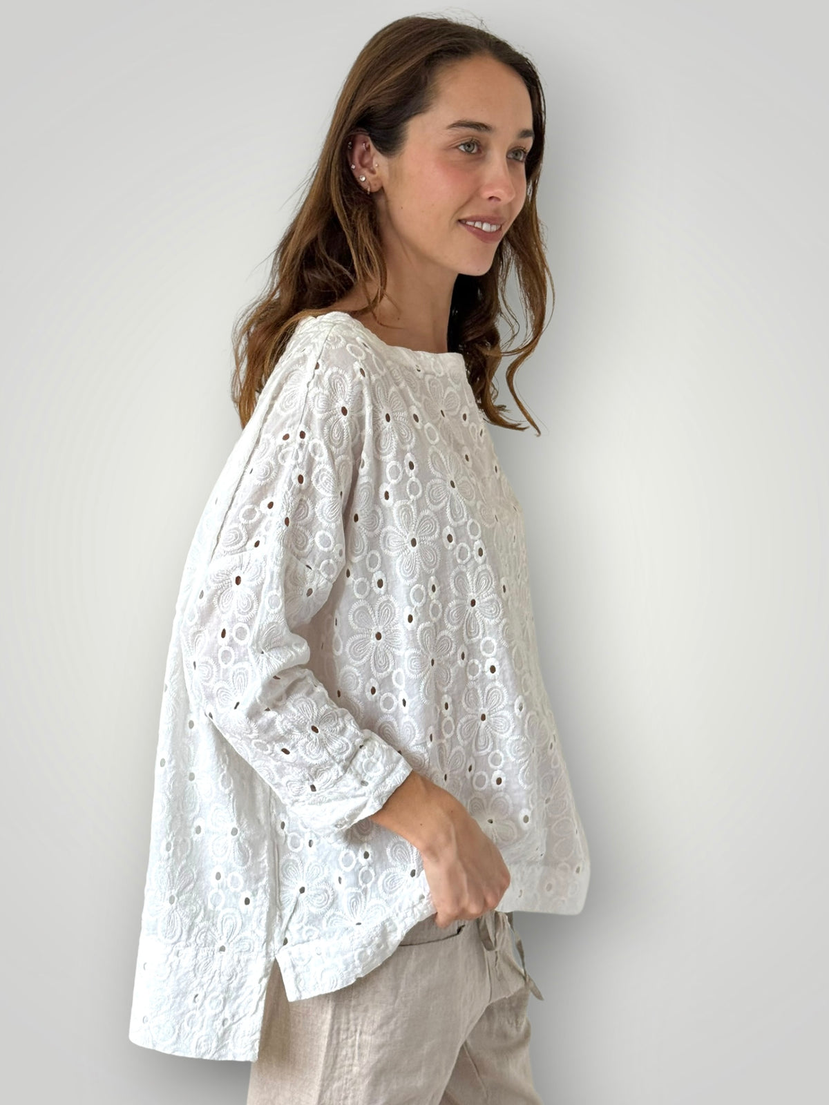 avril top - white cotton embroidery Apparel