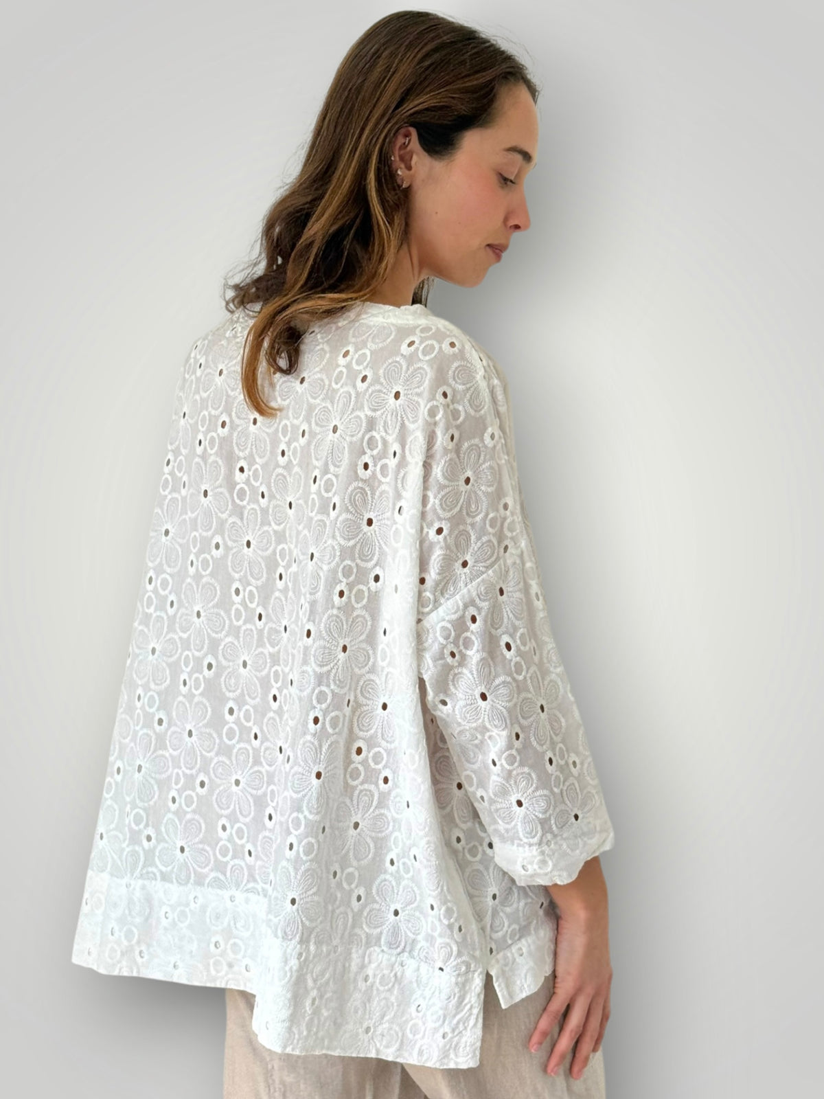 avril top - white cotton embroidery Apparel