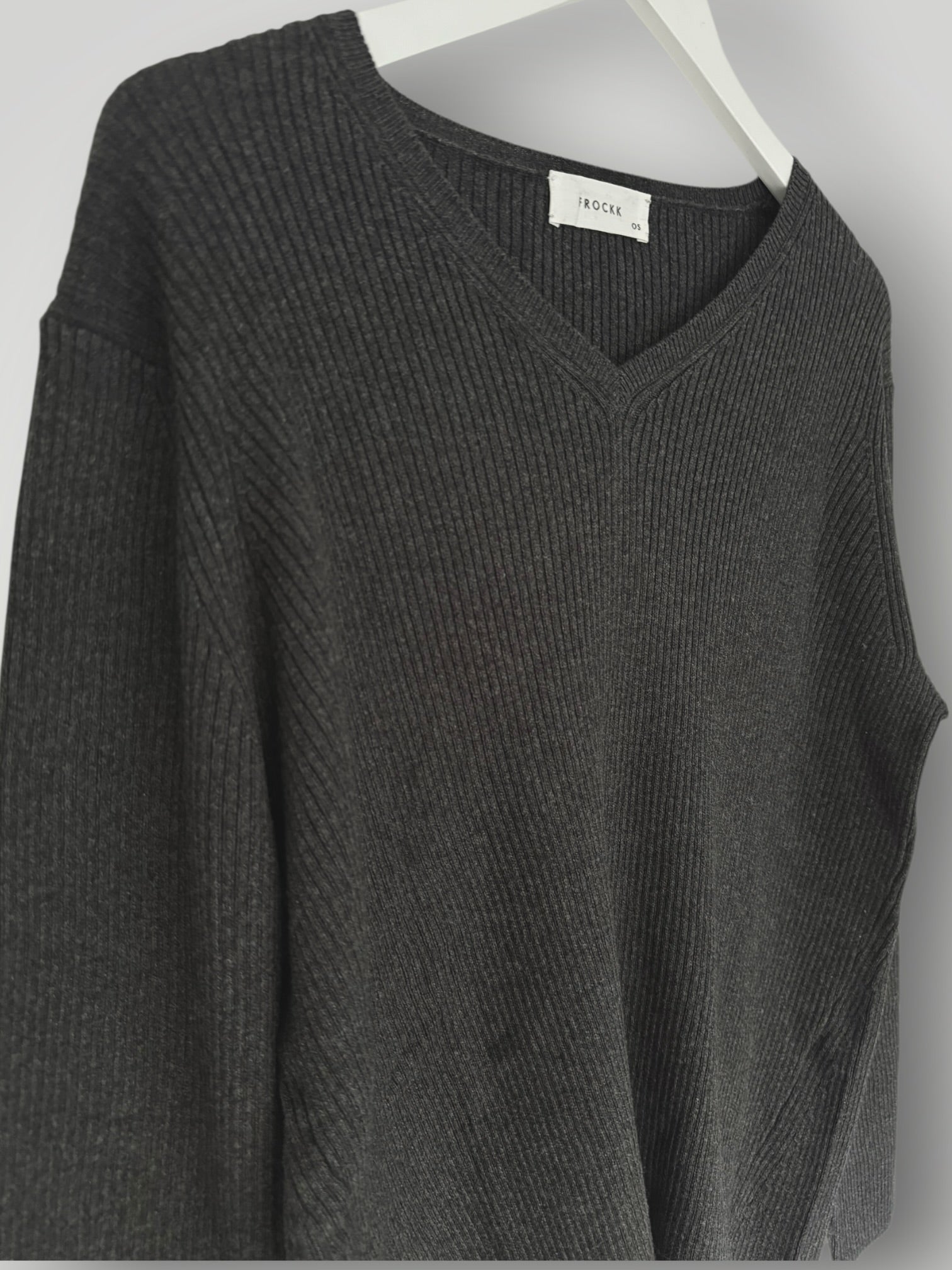 georgia v neck ribbed -charcoal General