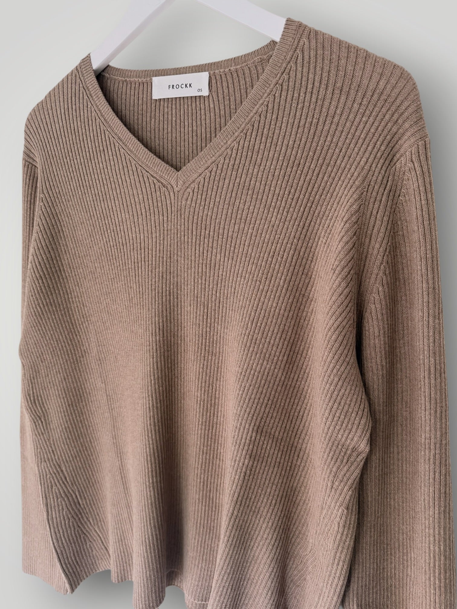 georgia v neck ribbed - cashew General