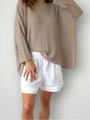 abbey short - white linen Apparel
