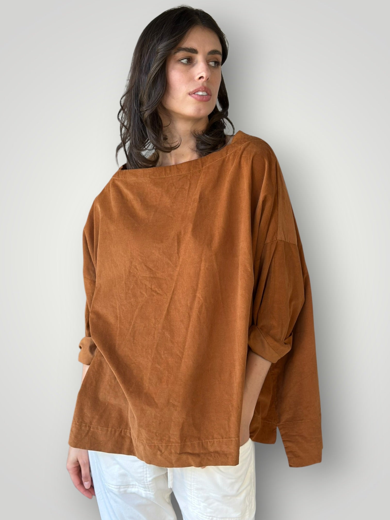 avril top -toffee cord Apparel