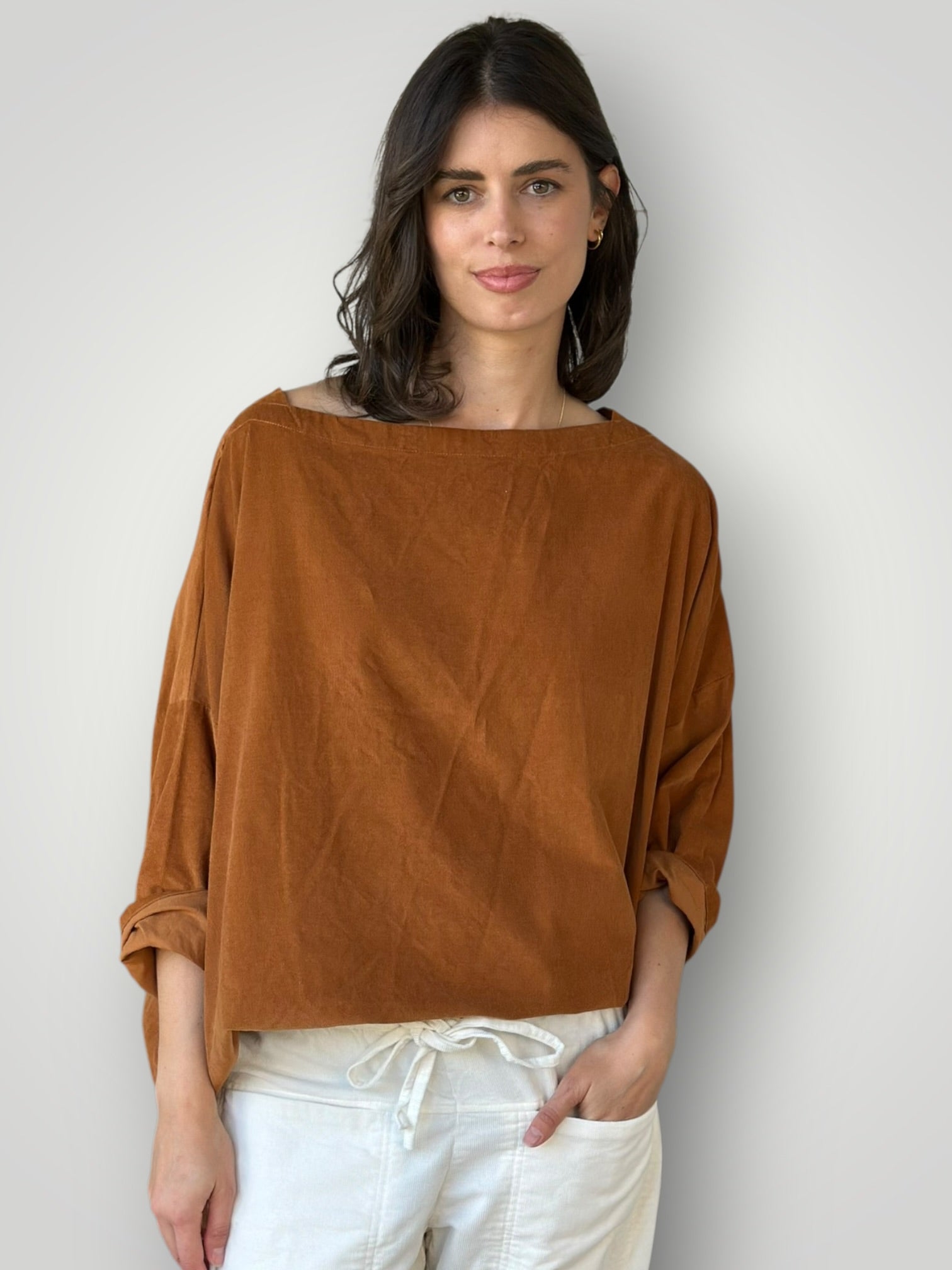 avril top -toffee cord Apparel