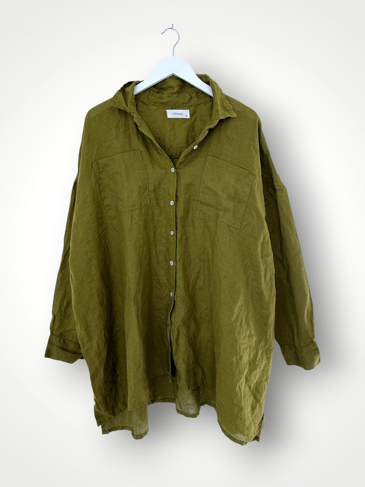 aiden boyfriend shirt -olive linen Apparel