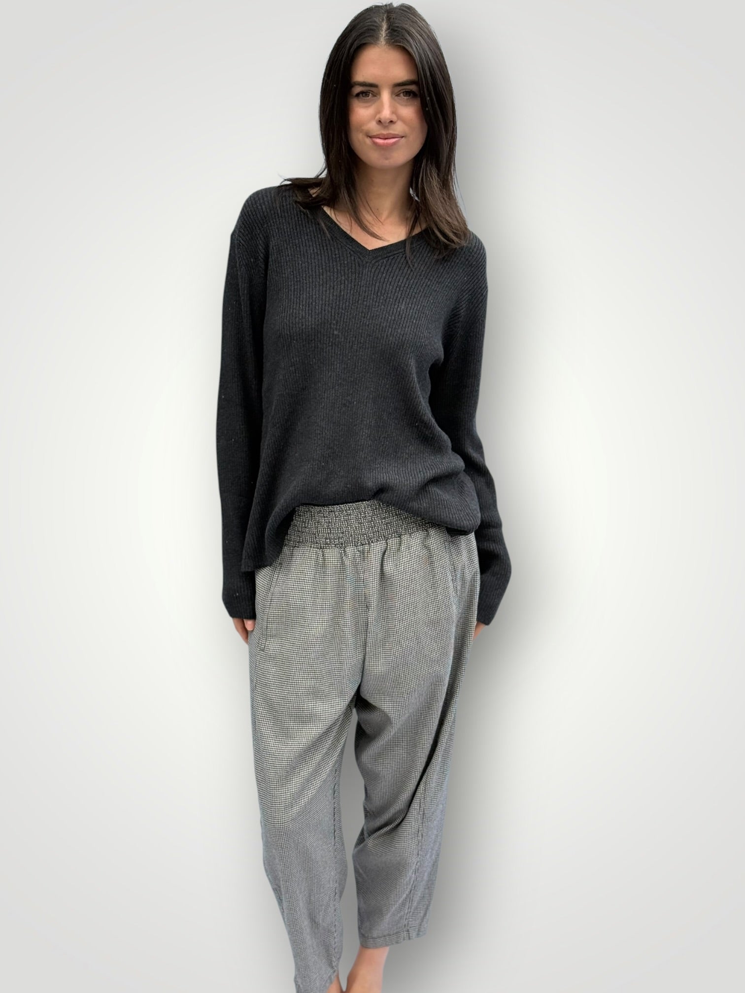 georgia v neck ribbed -charcoal General