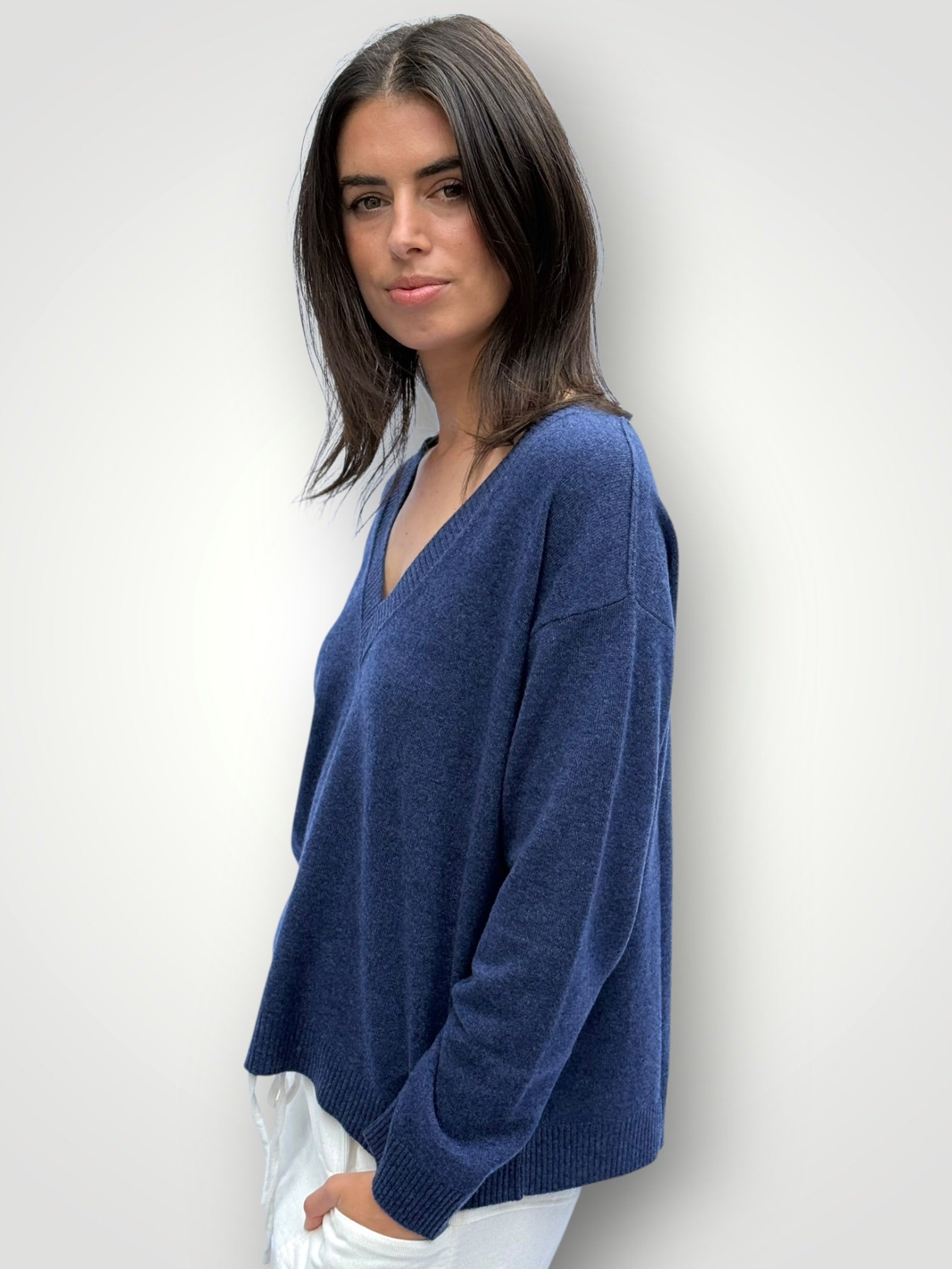hazel cashmere v neck -denim General
