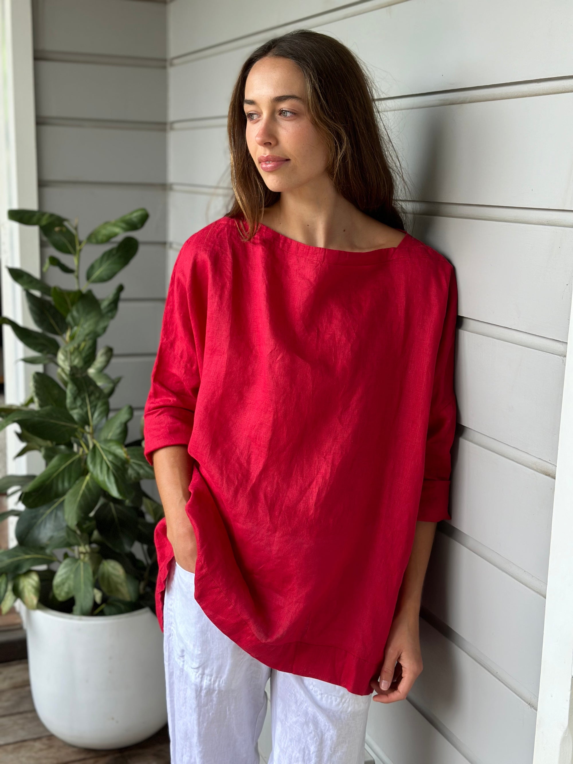 avril top - red linen Apparel  