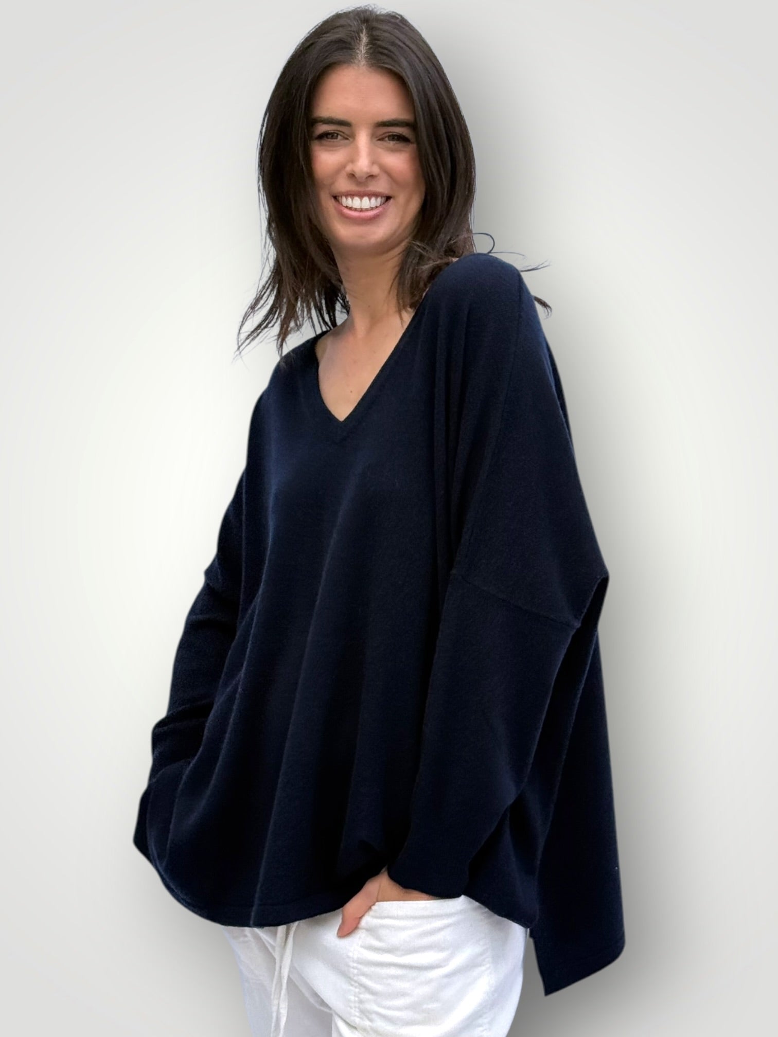boyfriend v cashmere knit-navy Apparel