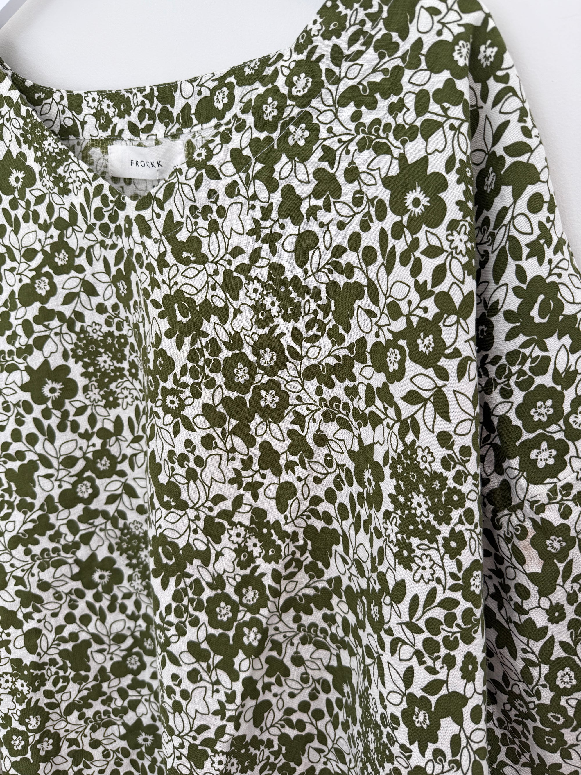 lydia top -moss floral linen Apparel