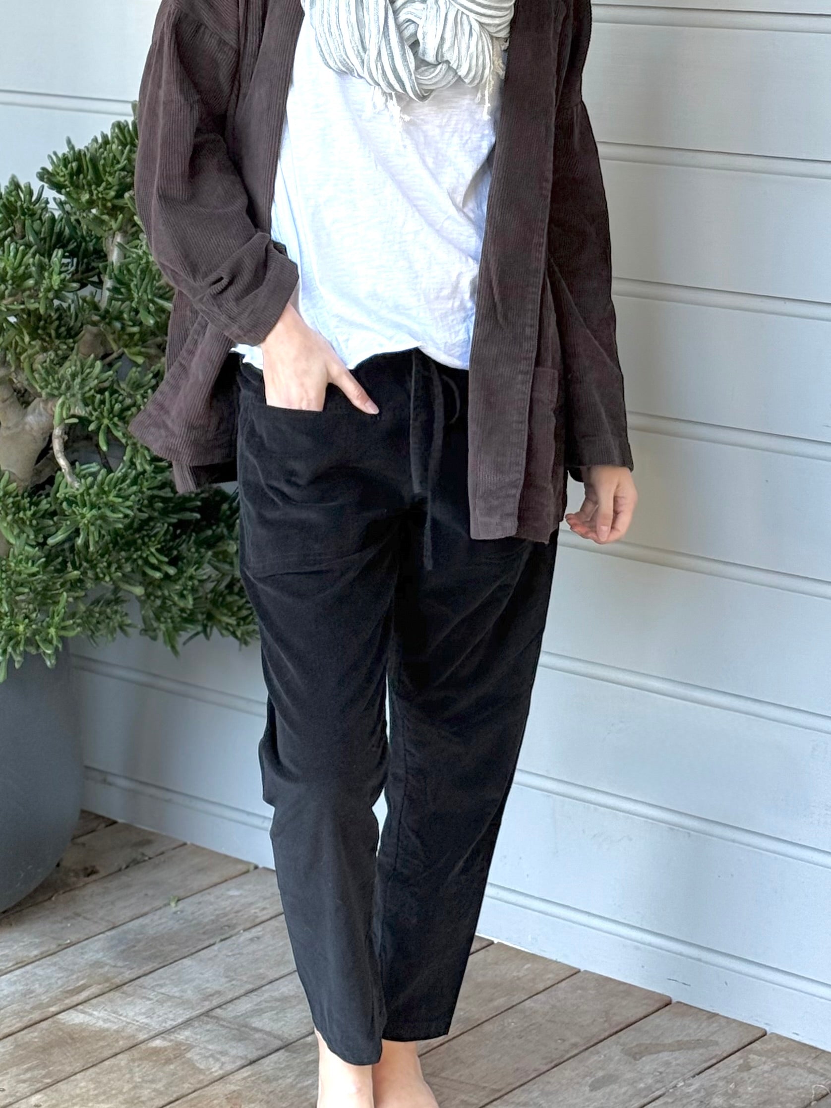 jessie pants - black cord Apparel