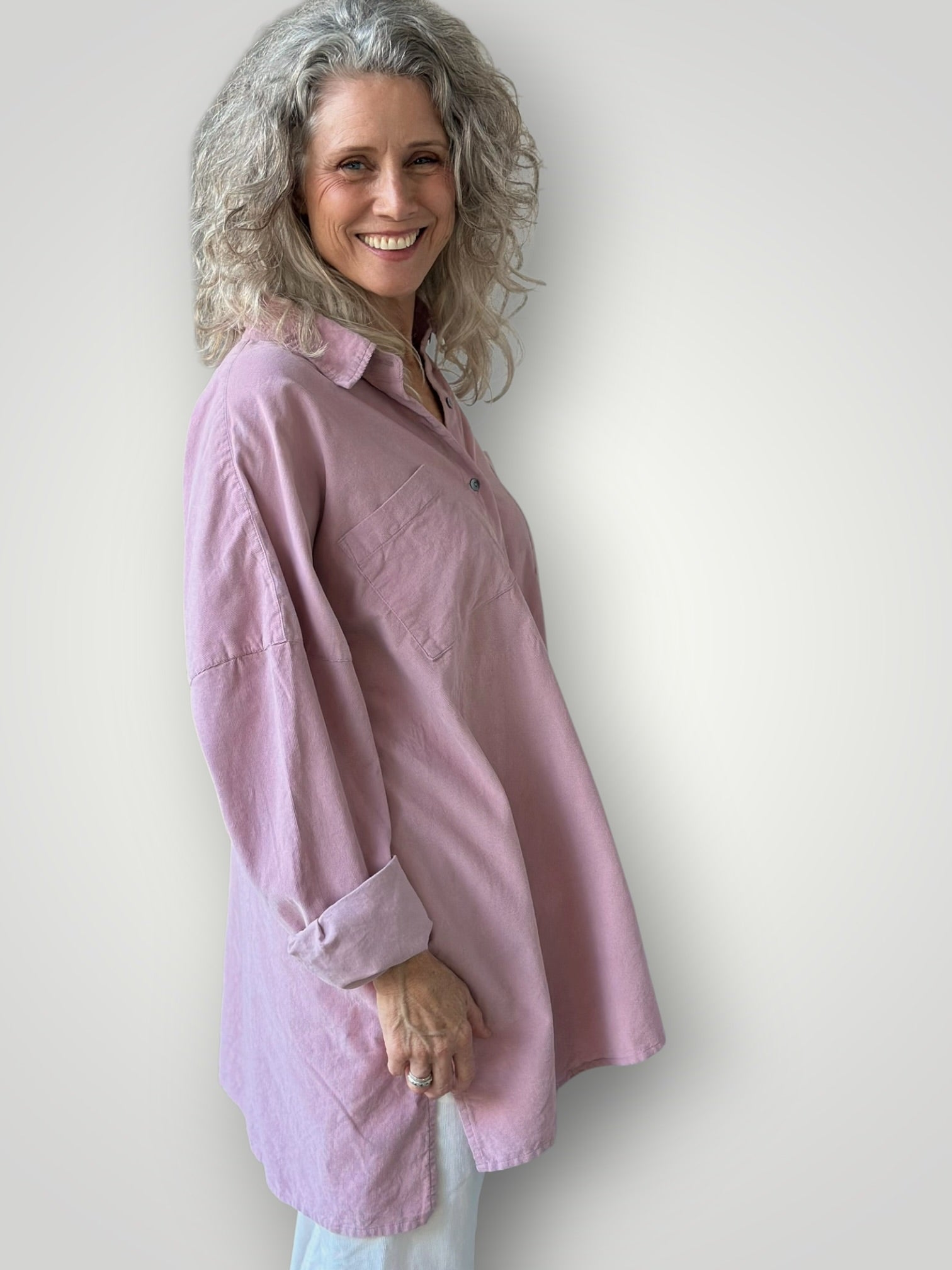 aiden oversized shirt -dusty pink cord Apparel