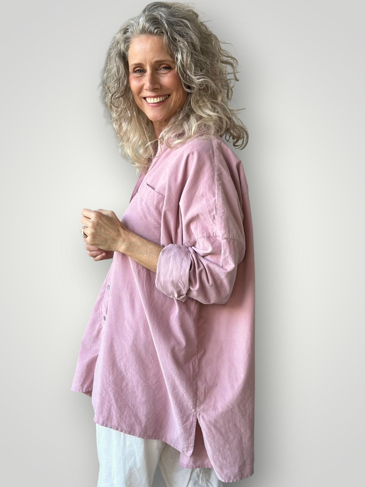 aiden oversized shirt -dusty pink cord Apparel