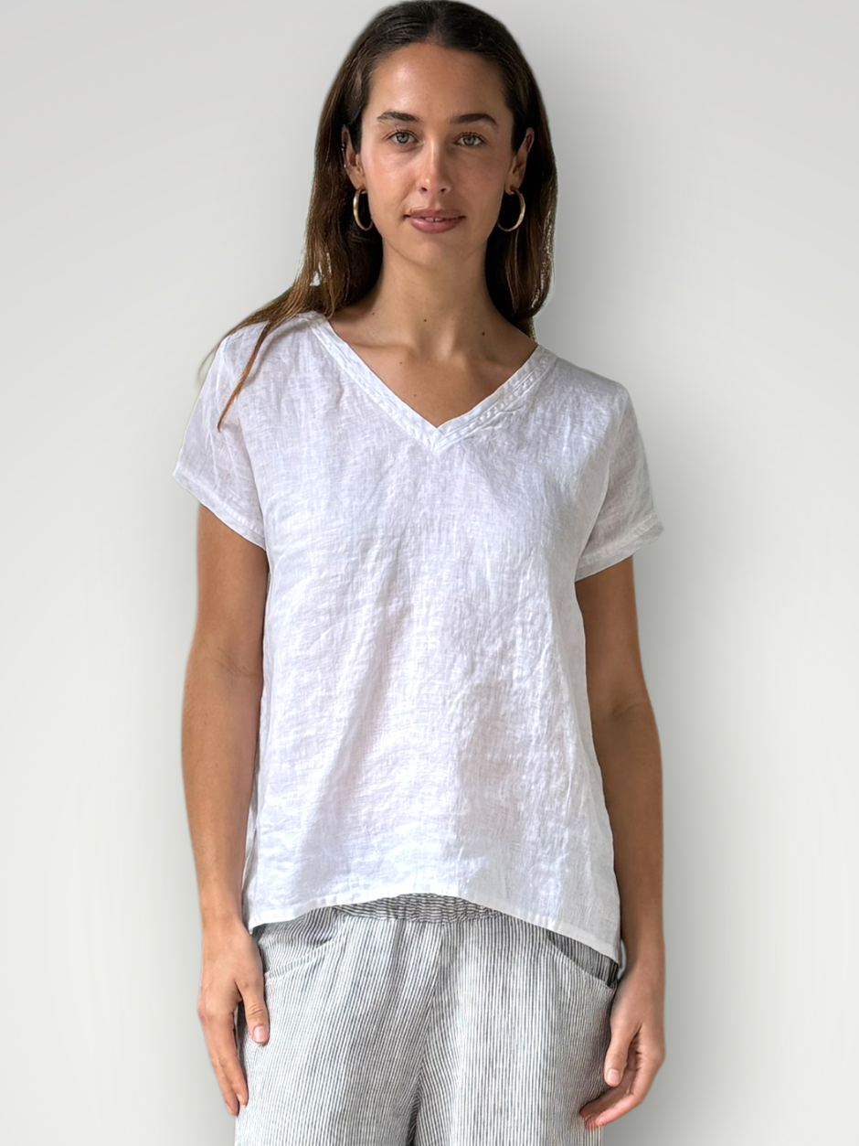 ellie top v neck-white linen Apparel