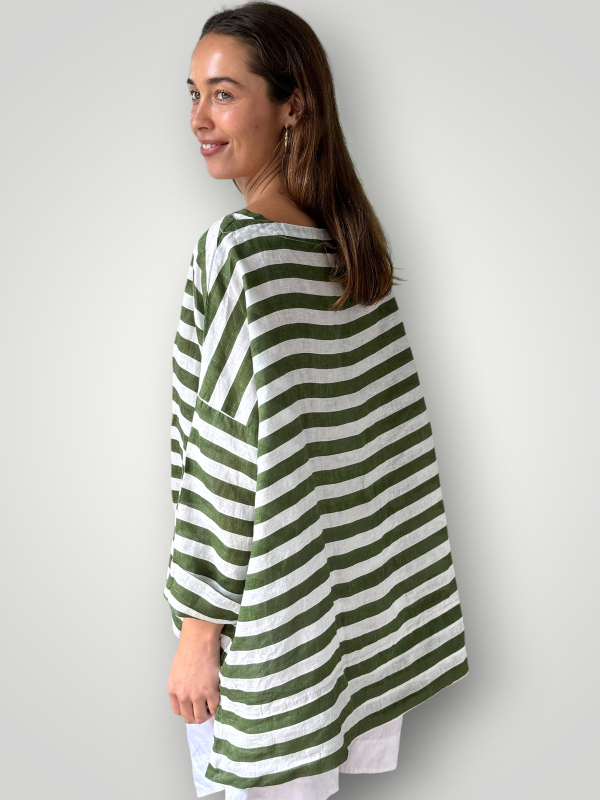 avril top - moss stripe linen Apparel
