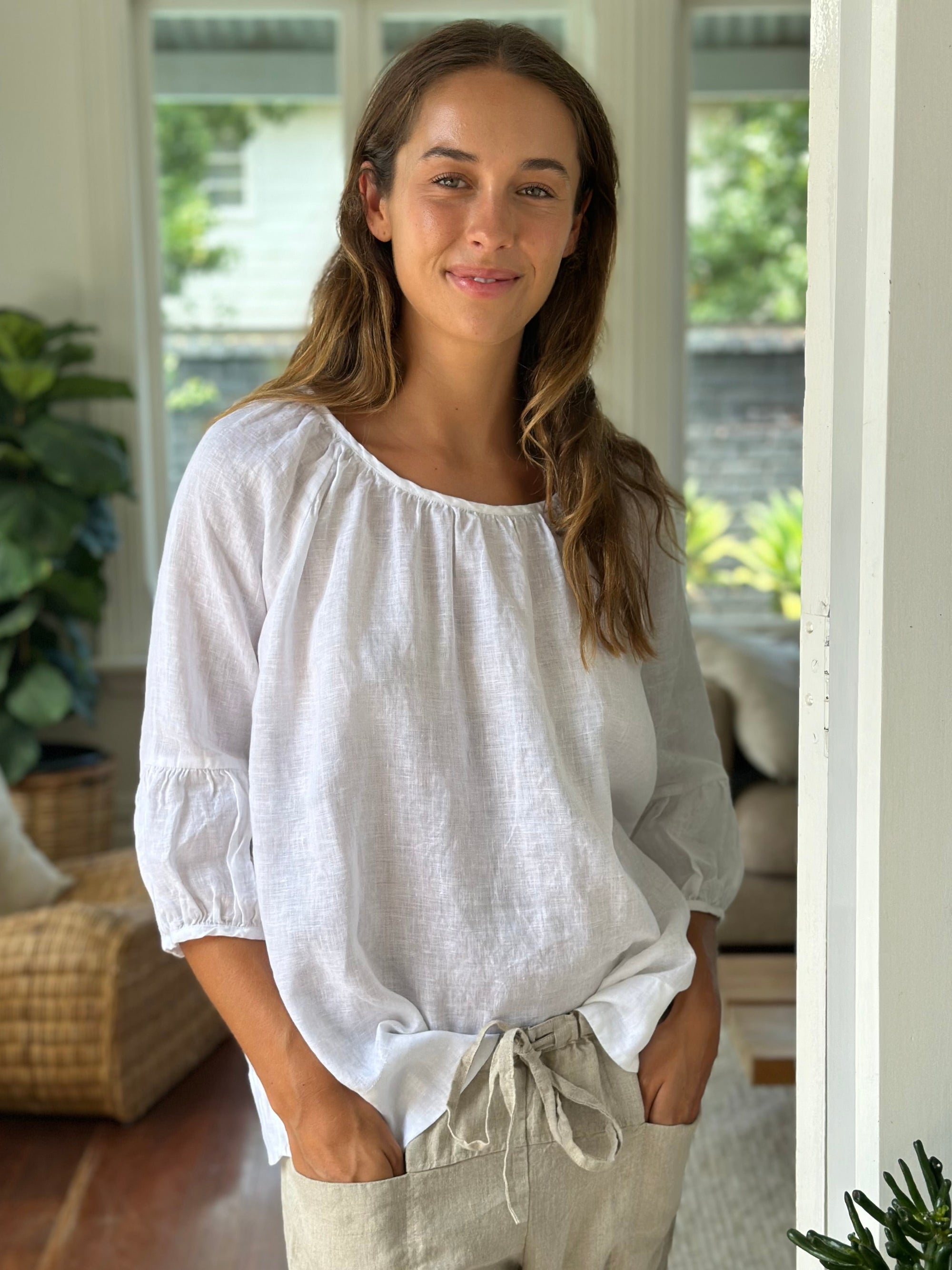 julia top-white linen Apparel  