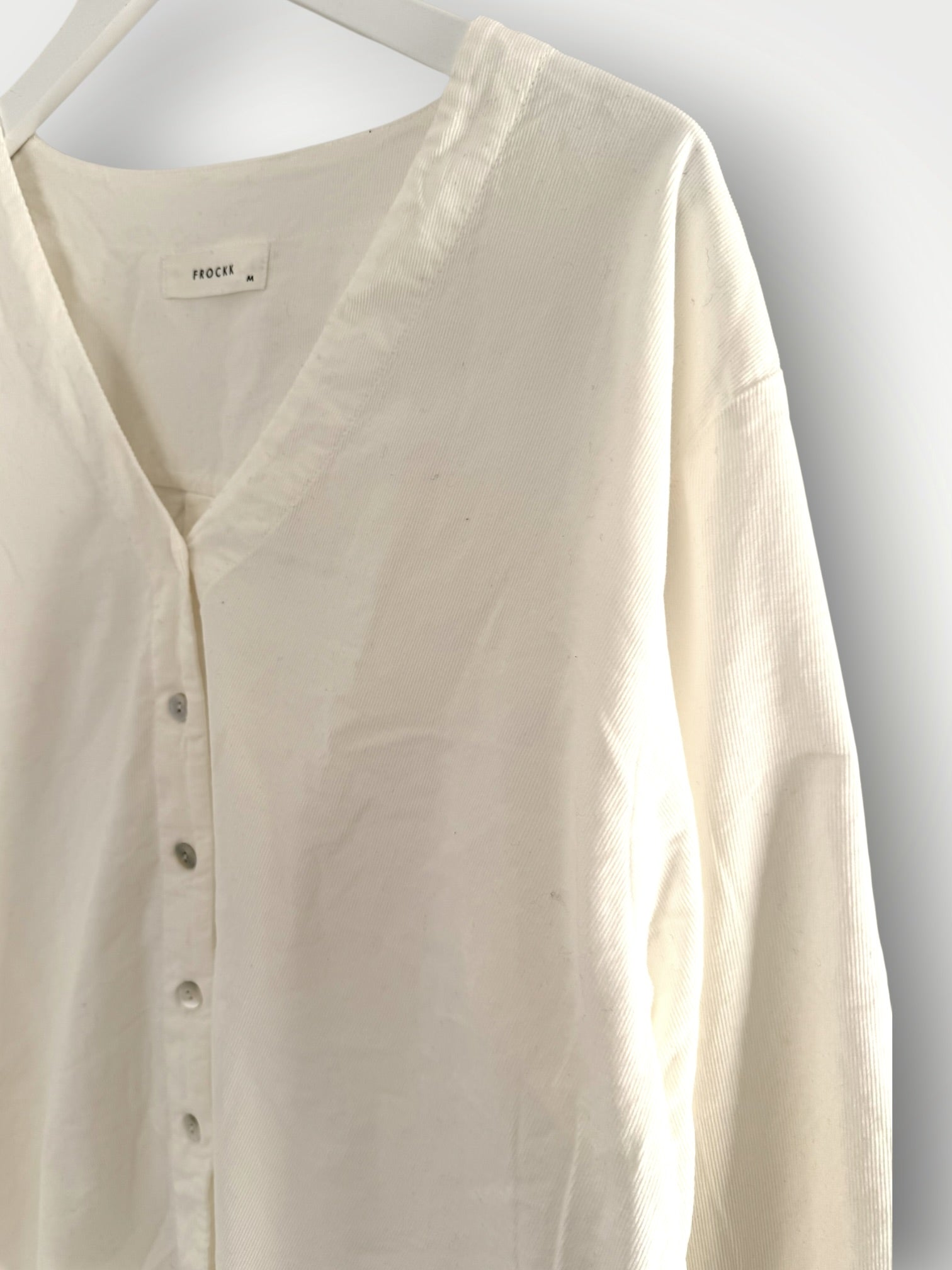 raine shirt - warm white cord Apparel