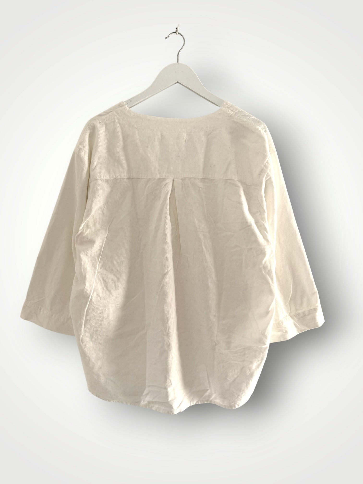 raine shirt - warm white cord Apparel