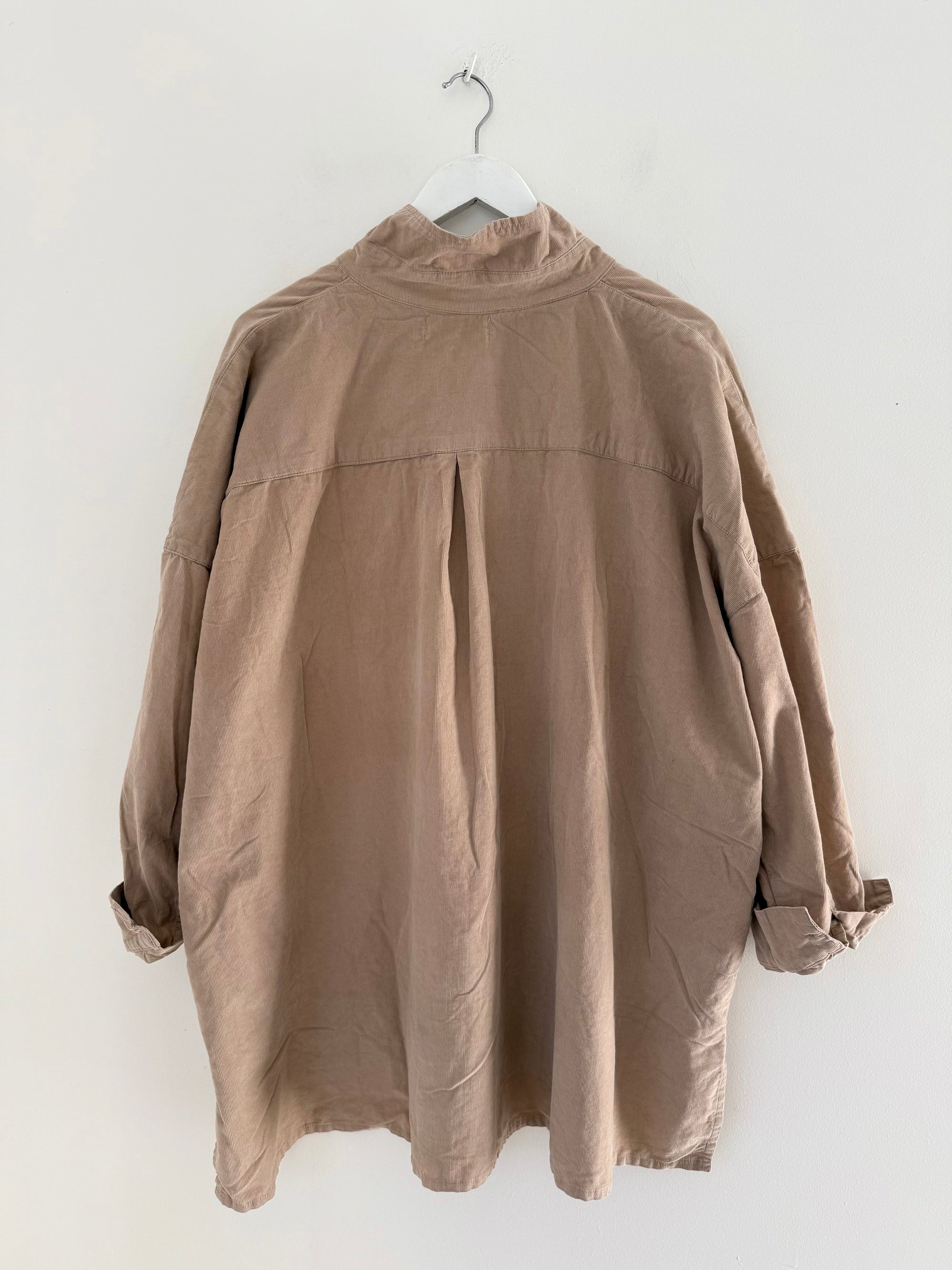 aiden oversized shirt -sand cord Apparel