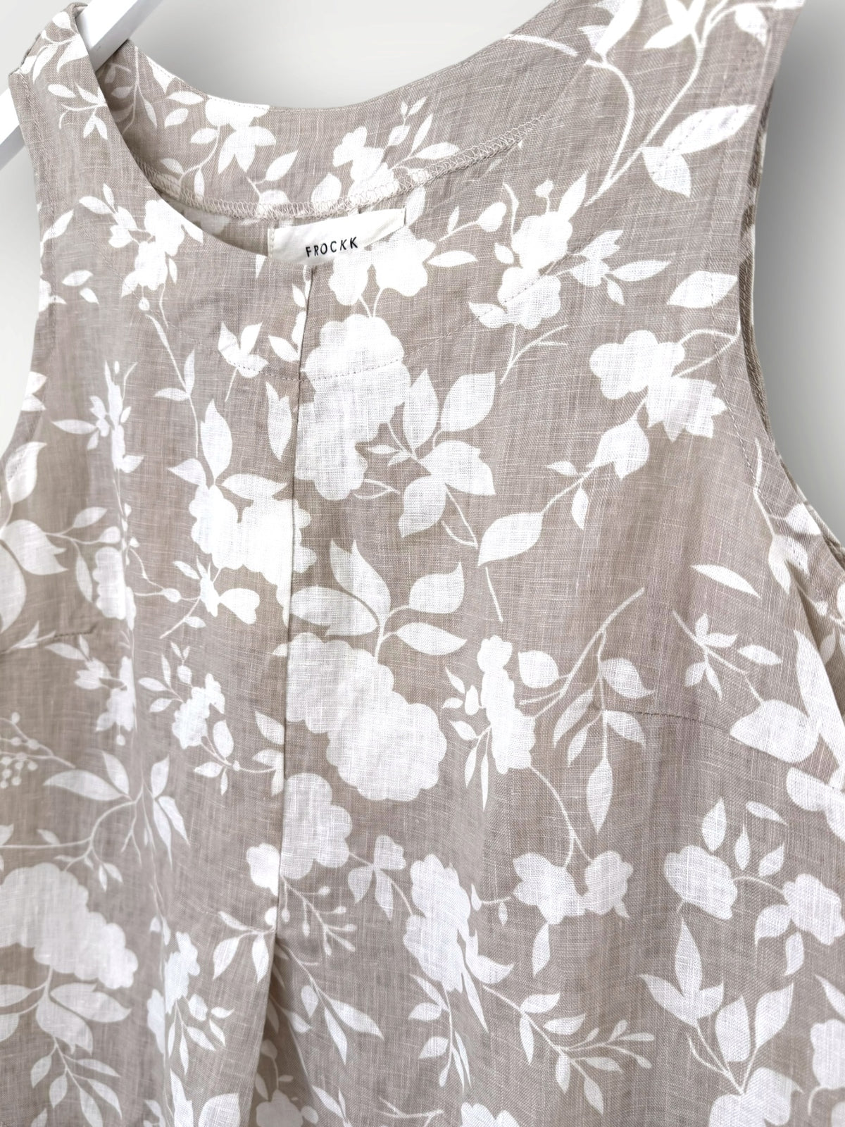 becky dress - big natural flower linen Apparel