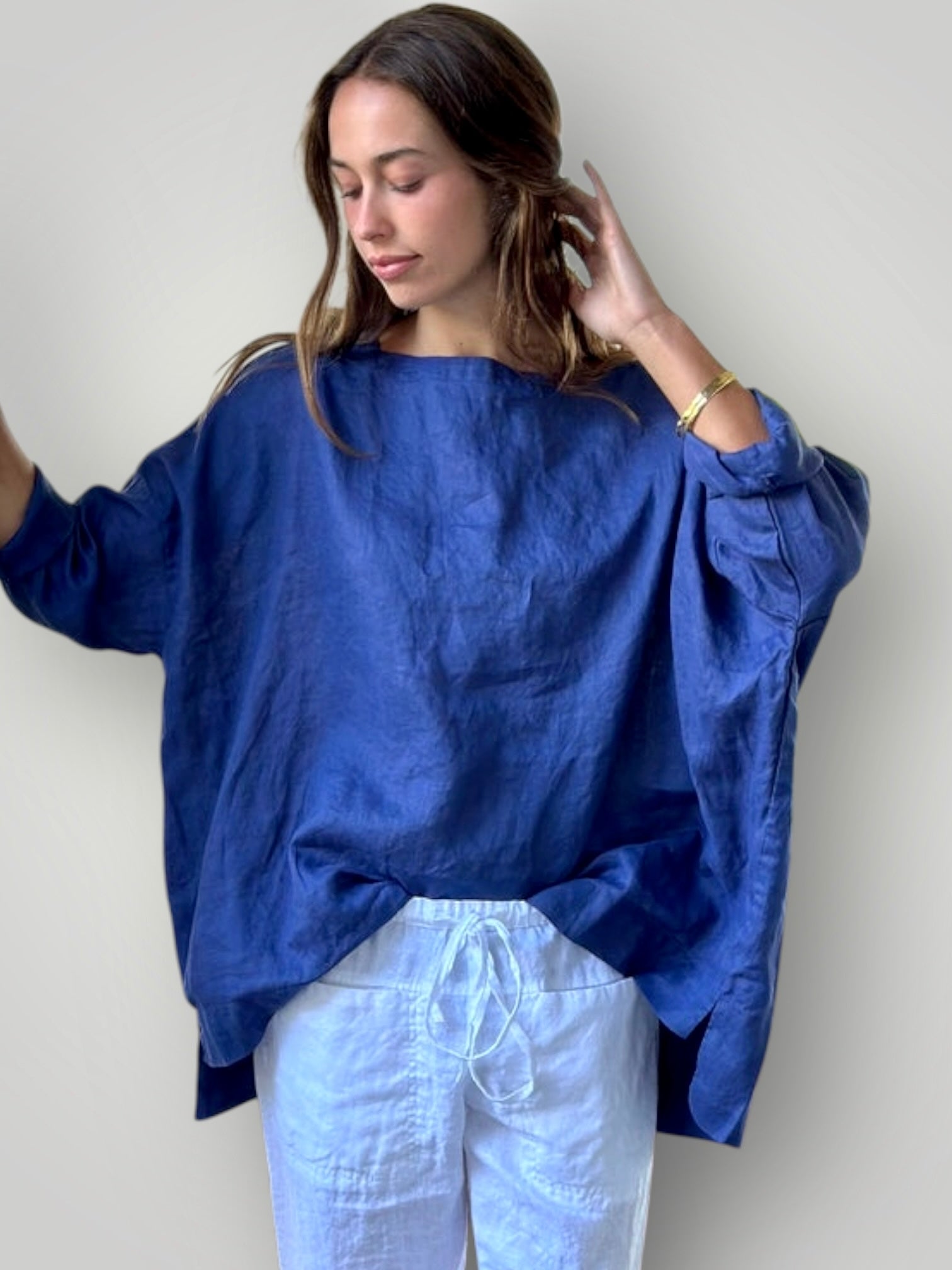avril top - blue dusk linen Apparel