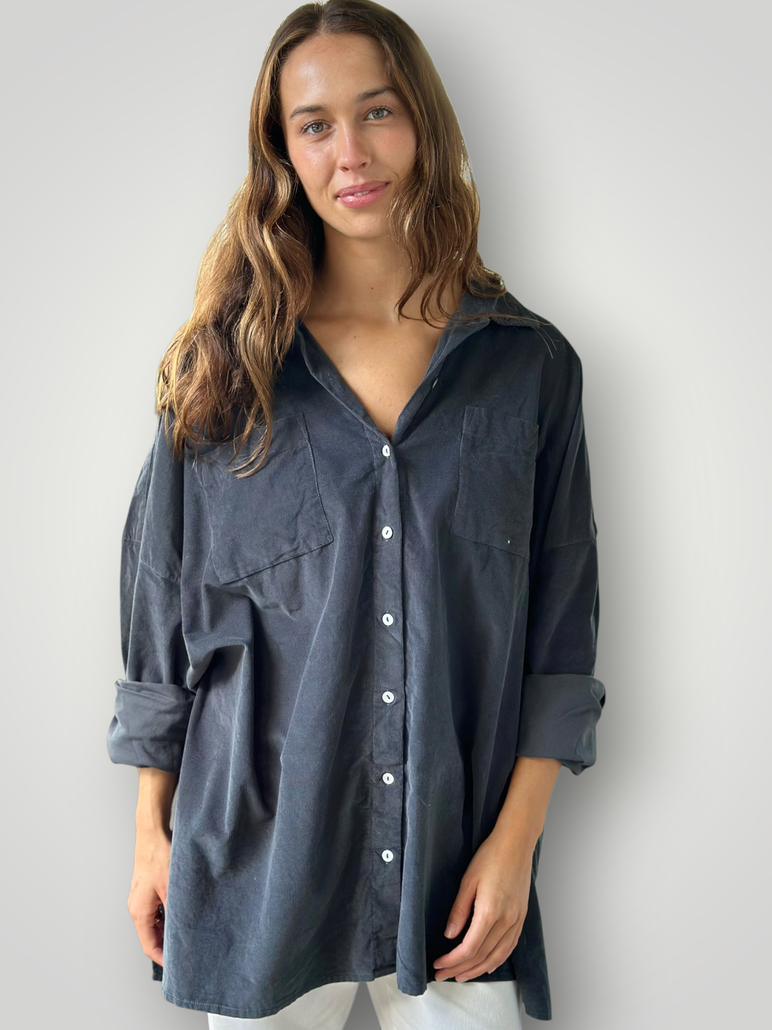aiden oversized shirt -charcoal PREORDER