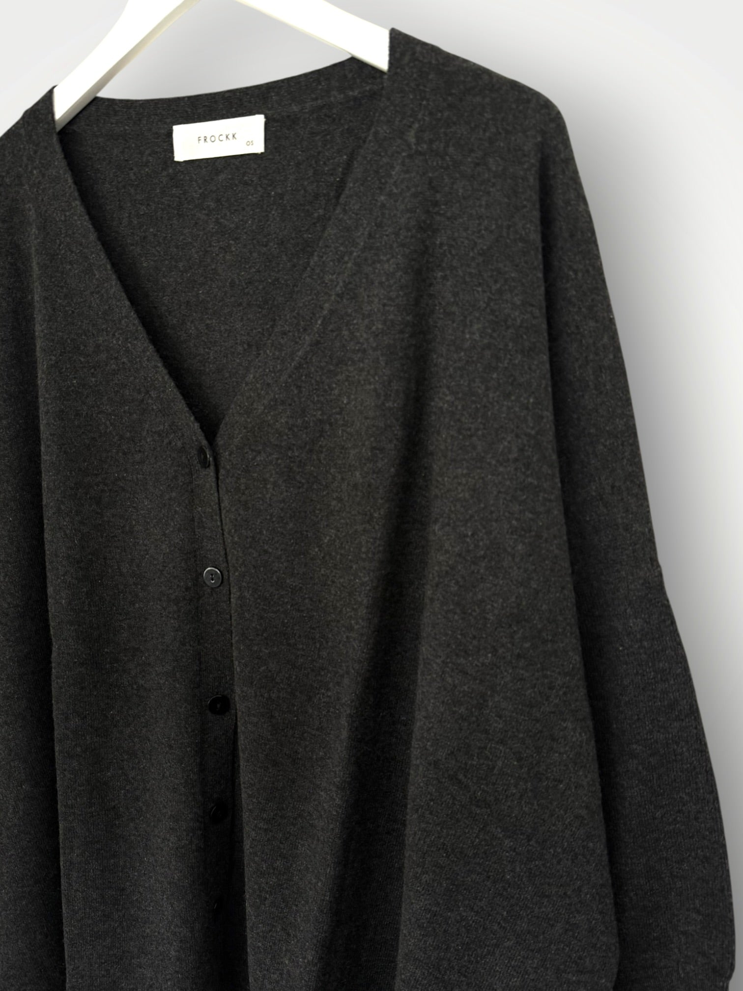 boyfriend cashmere cardigan -charcoal Apparel