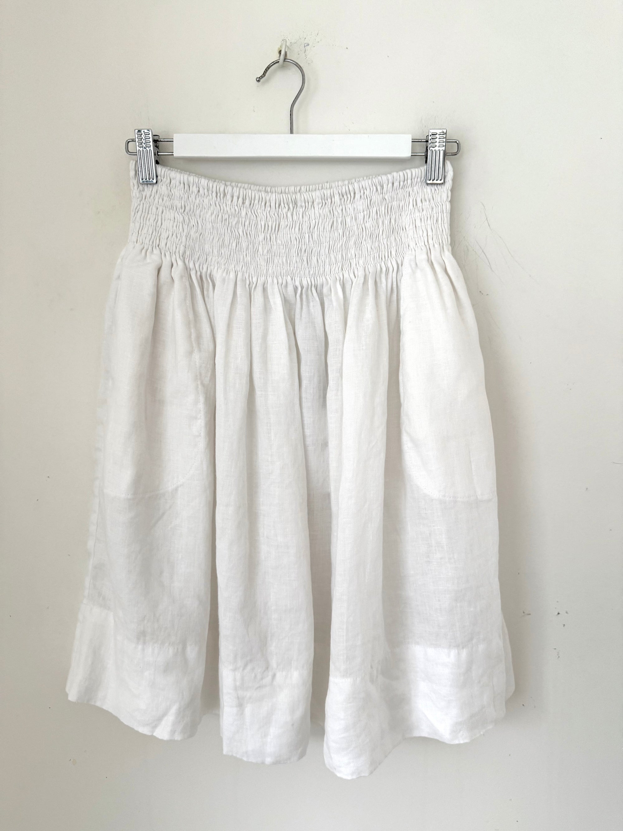 zoe skirt - white linen Apparel