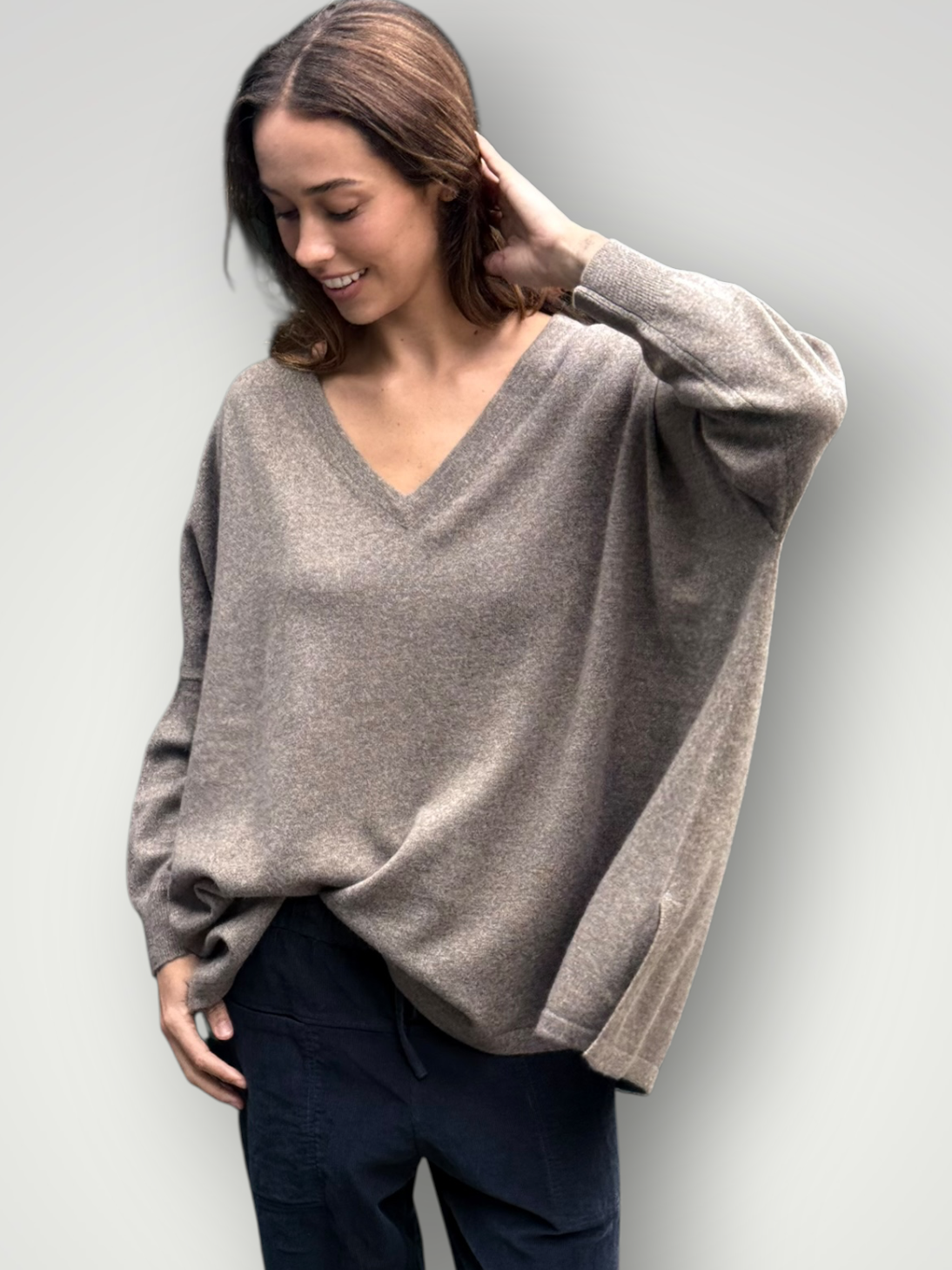 boyfriend v cashmere knit- soil Apparel