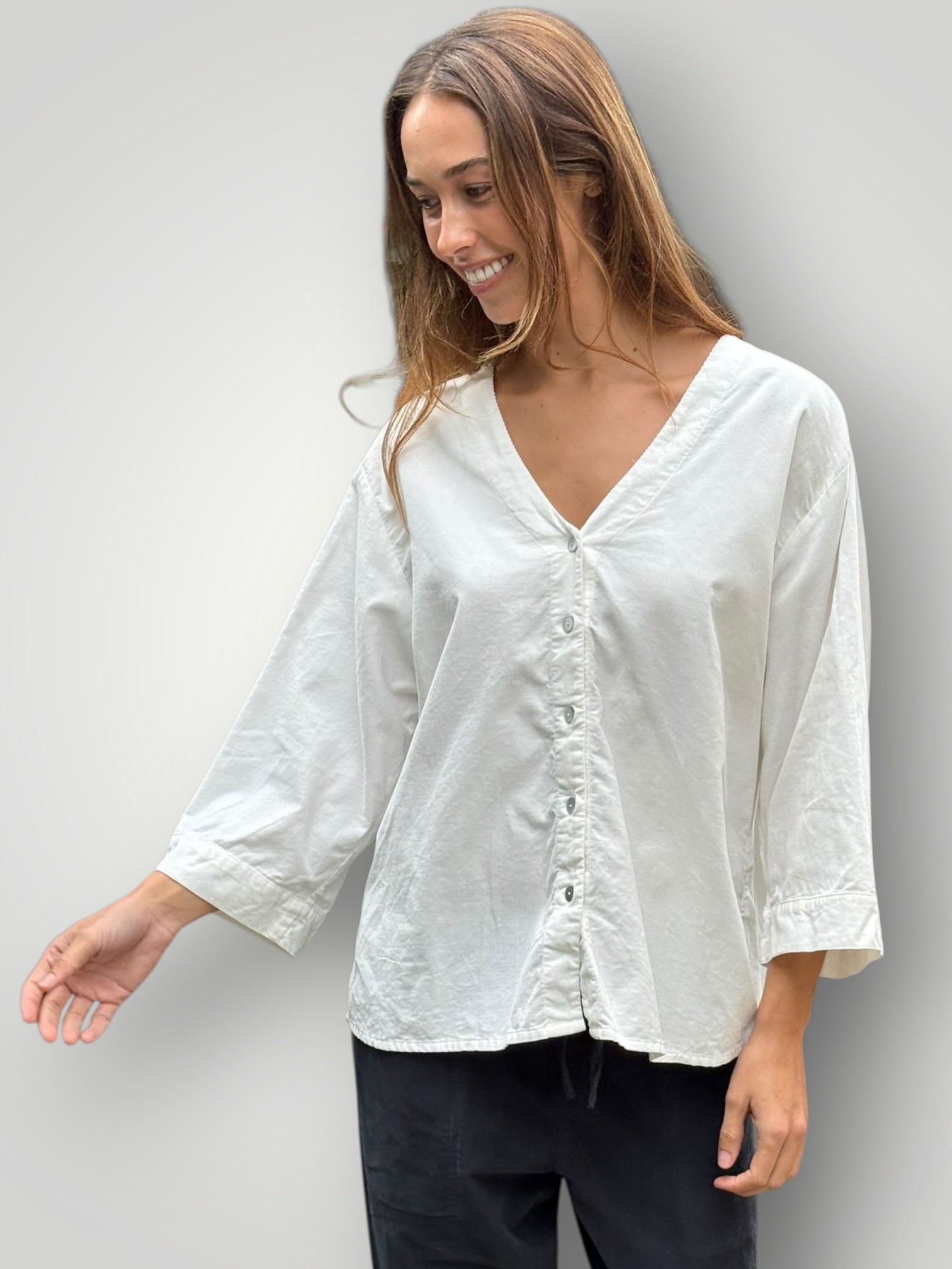 raine shirt - warm white cord Apparel