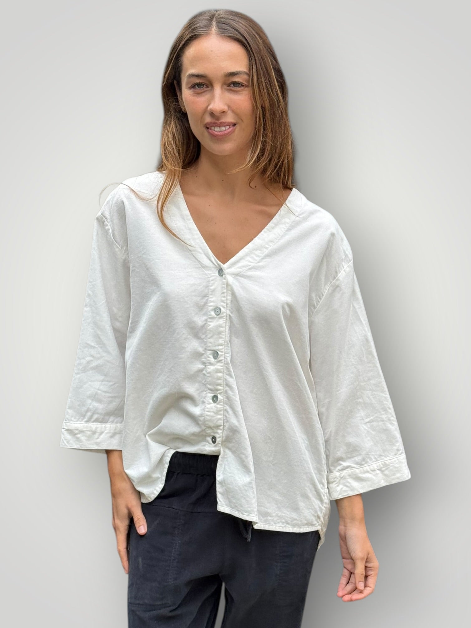 raine shirt - warm white cord Apparel
